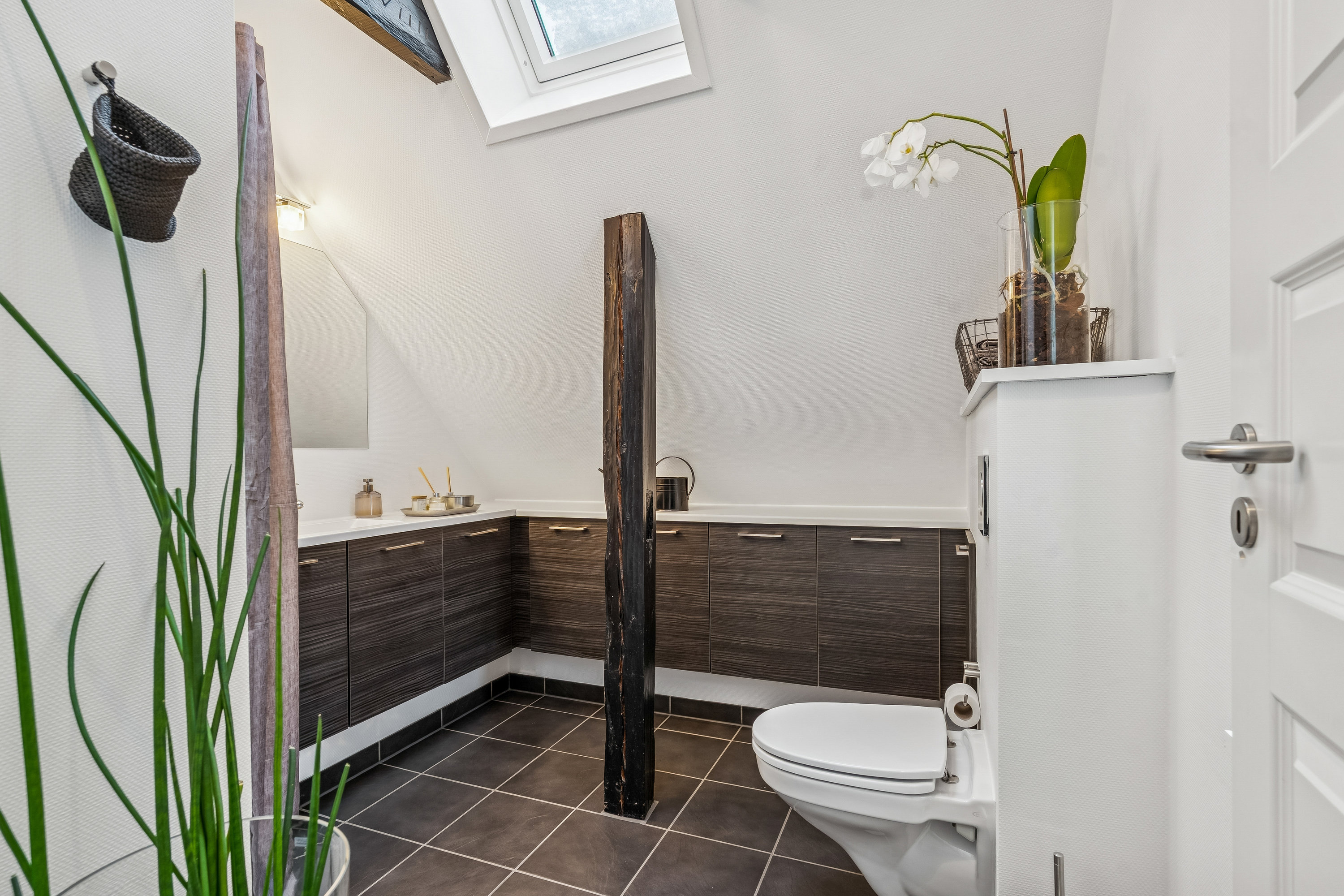 Fremhævet badeværelse billede i fuldskærmstilstand. Billede af Teglværksvej 3, Stubberup, 8723 Løsning