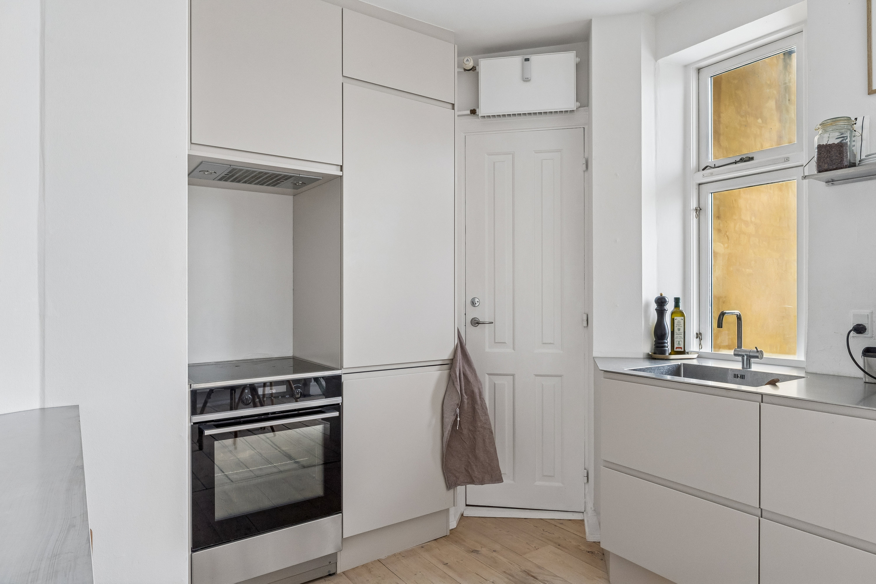 Fremhævet badeværelse billede i fuldskærmstilstand. Billede af Turesensgade 9, 4. th., 1368 København K