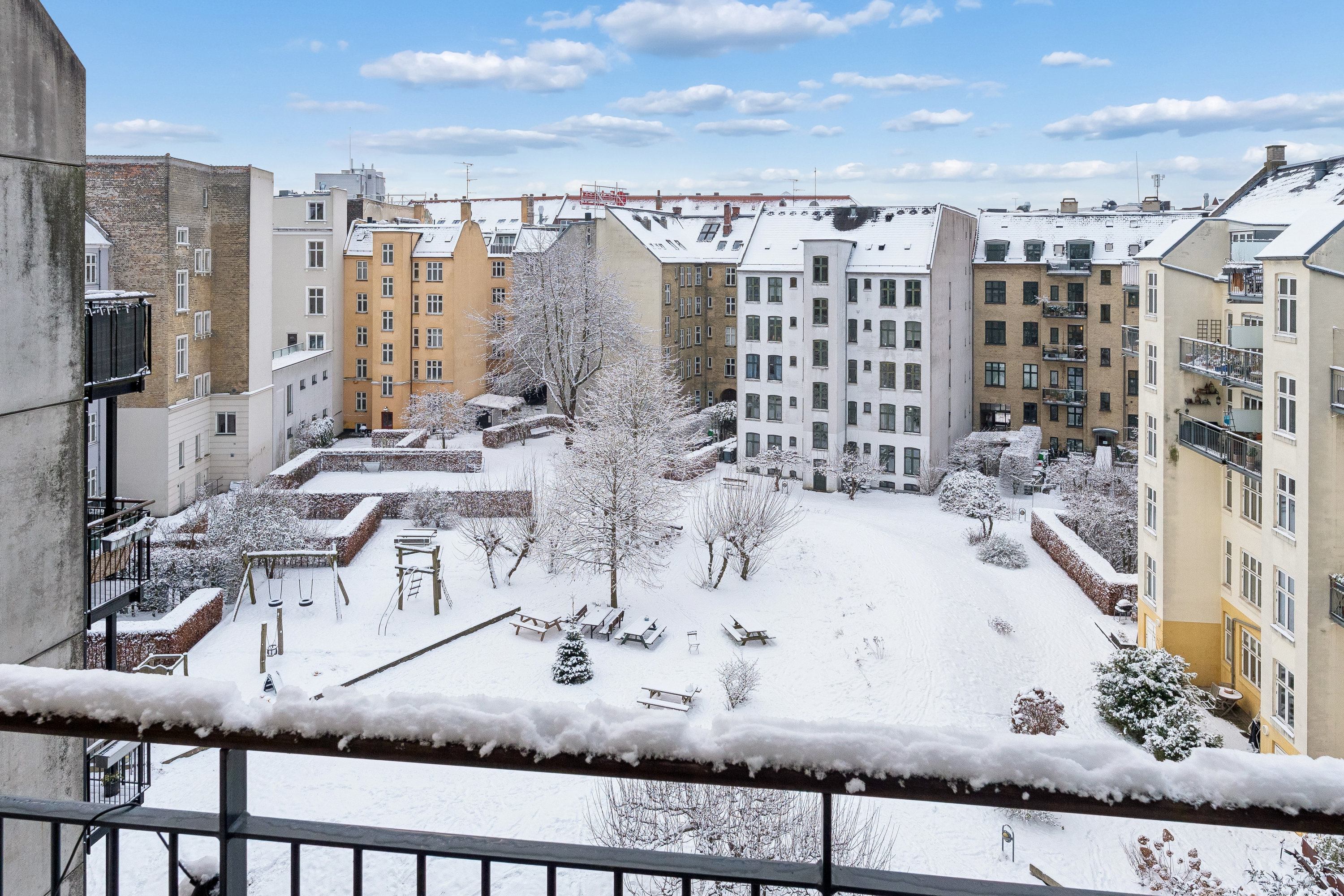 Fremhævet udsigt billede i fuldskærmstilstand. Billede af Turesensgade 9, 4. th., 1368 København K