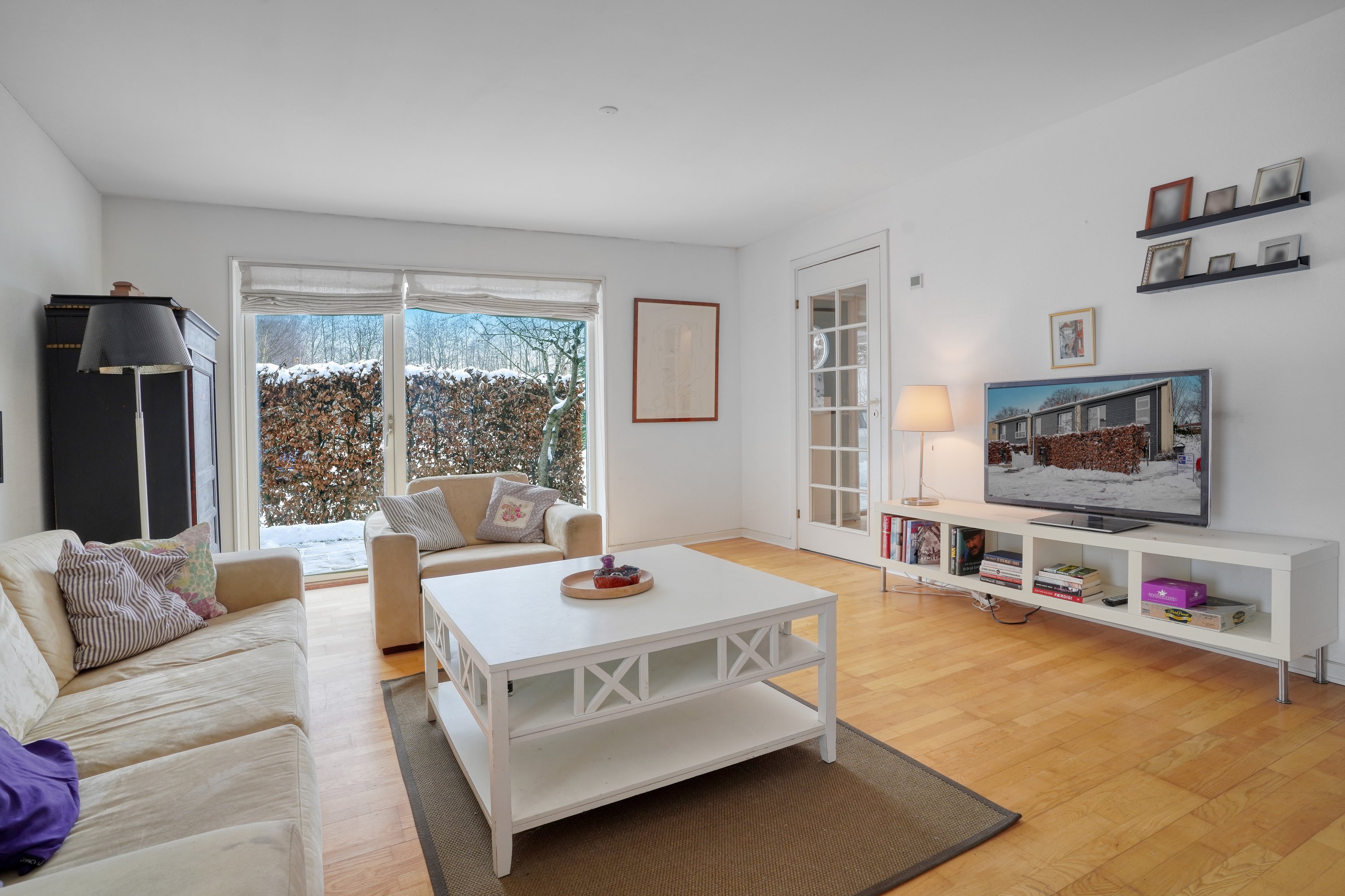 Fremhævet stue billede i fuldskærmstilstand. Billede af Vandværksvej 50, 3490 Kvistgård