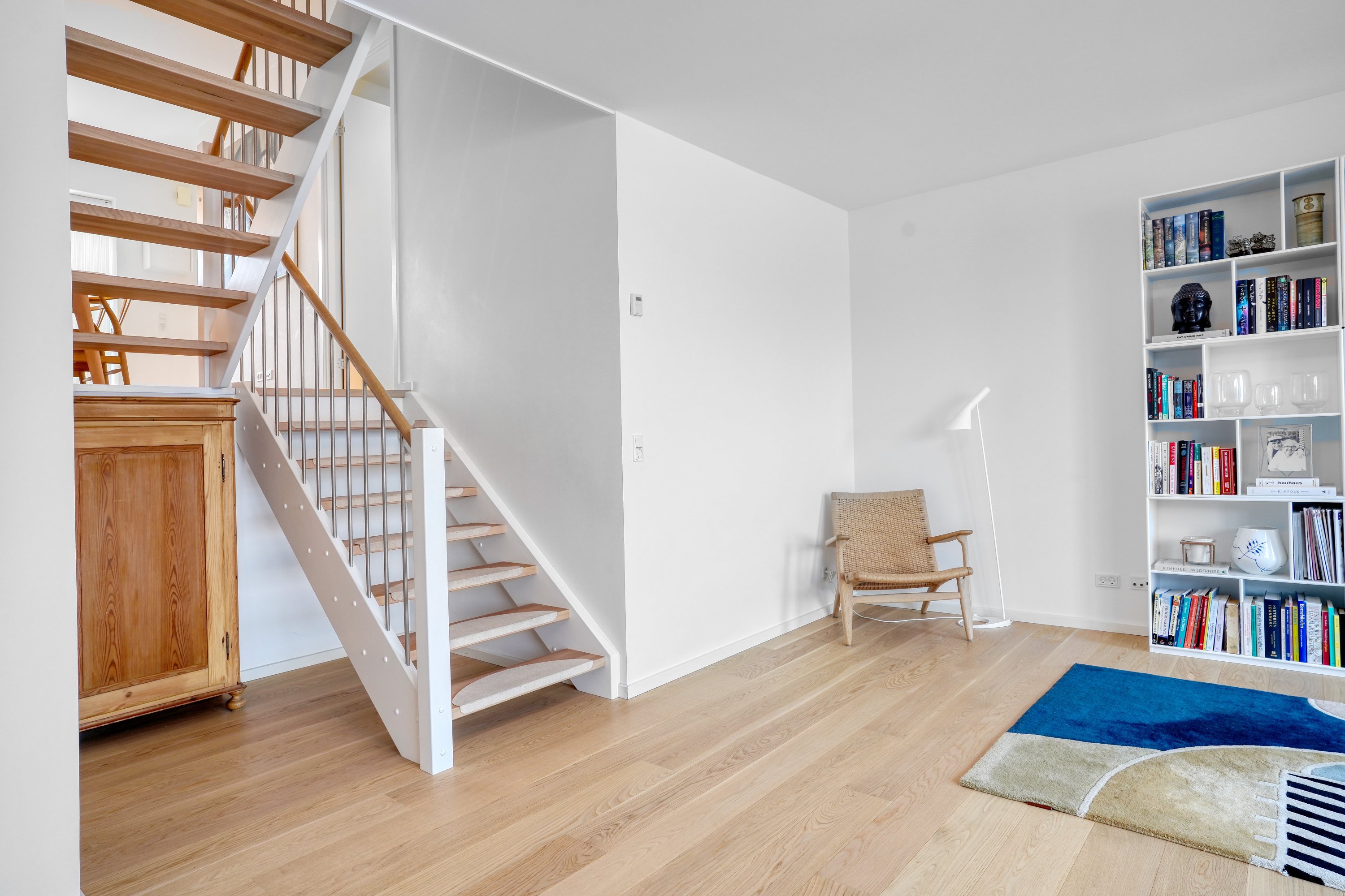 Fremhævet stue billede i fuldskærmstilstand. Billede af Amorbuen 29, 3400 Hillerød