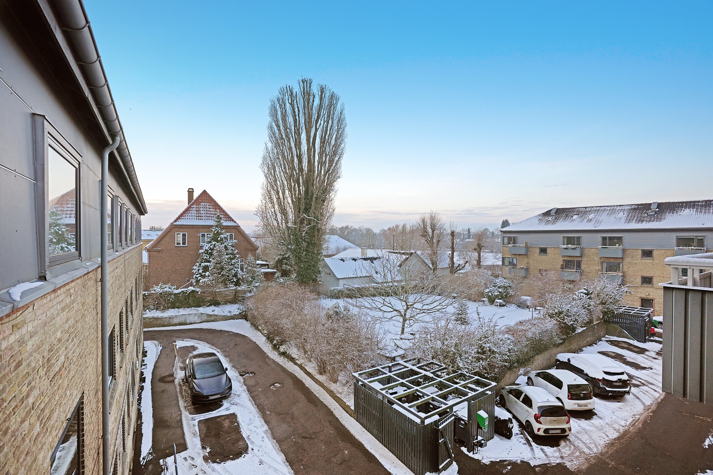 Fremhævet udsigt billede i fuldskærmstilstand. Billede af Peter Bangs Vej 239, 2. th., 2500 Valby