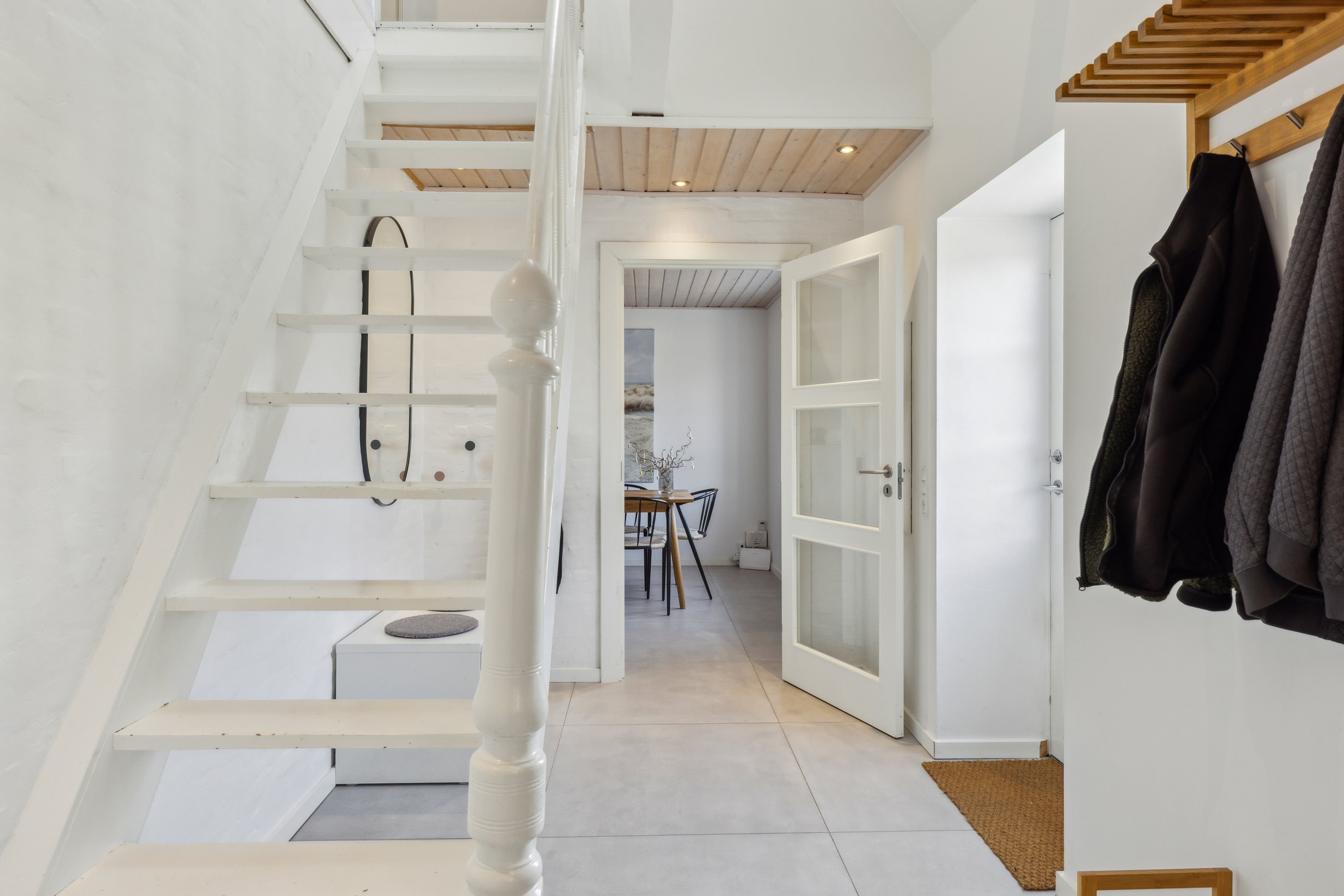 Fremhævet gang billede i fuldskærmstilstand. Billede af Syrenvej 8, Alnor, 6300 Gråsten