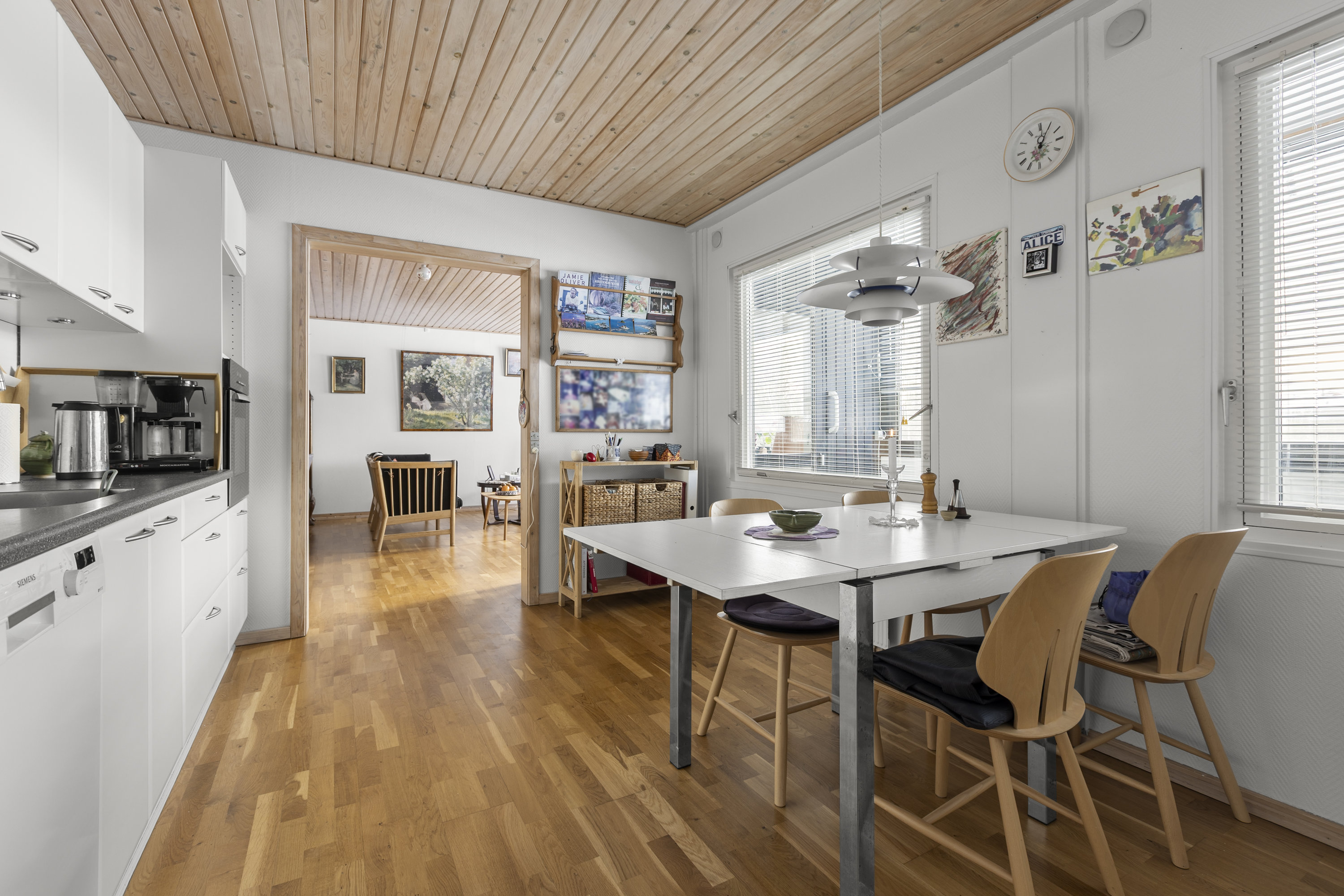 Fremhævet køkken billede i fuldskærmstilstand. Billede af Tyreengen 30, st.. tv., 4220 Korsør