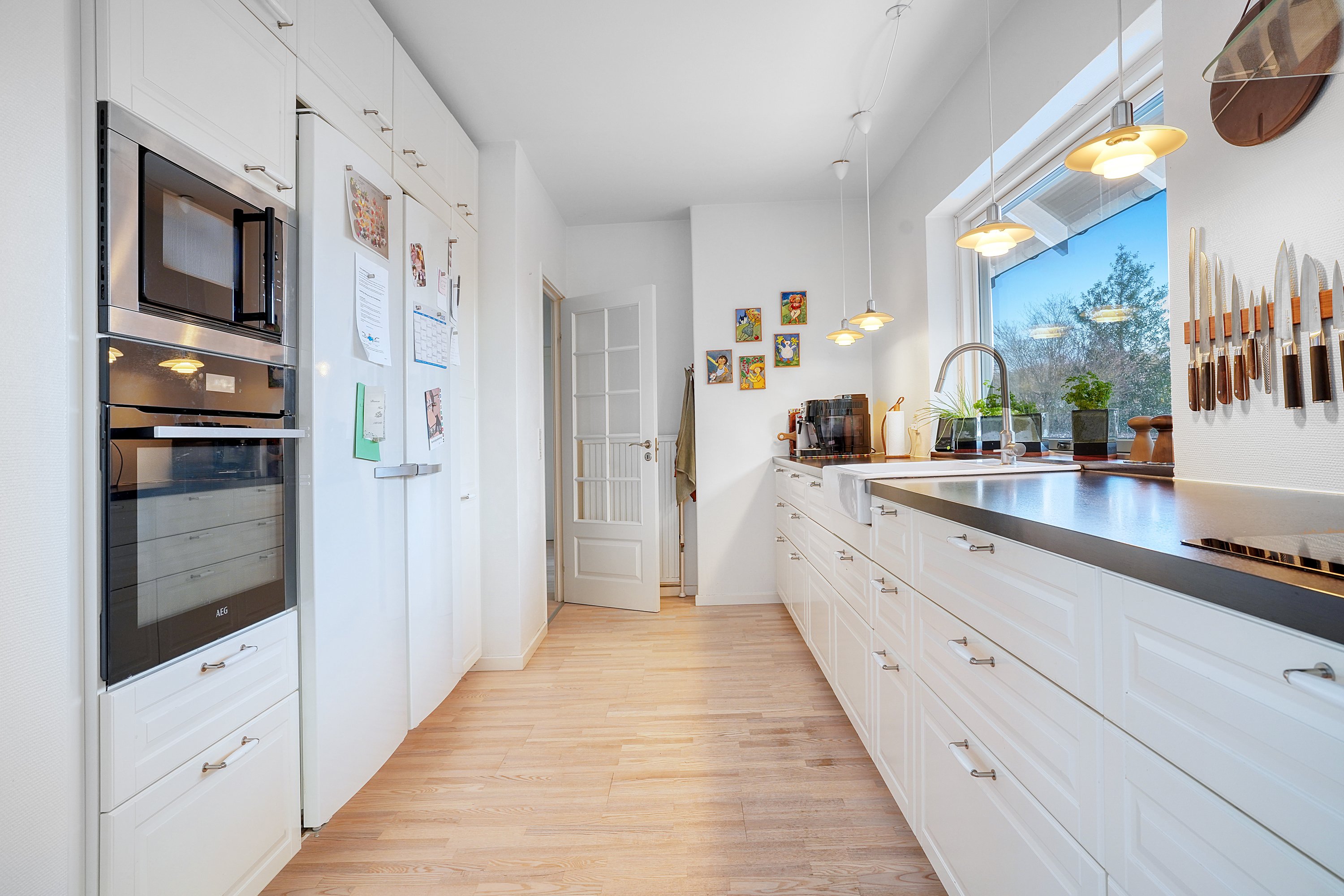 Fremhævet køkken billede i fuldskærmstilstand. Billede af Elmebakken 8, Gadevang, 3400 Hillerød