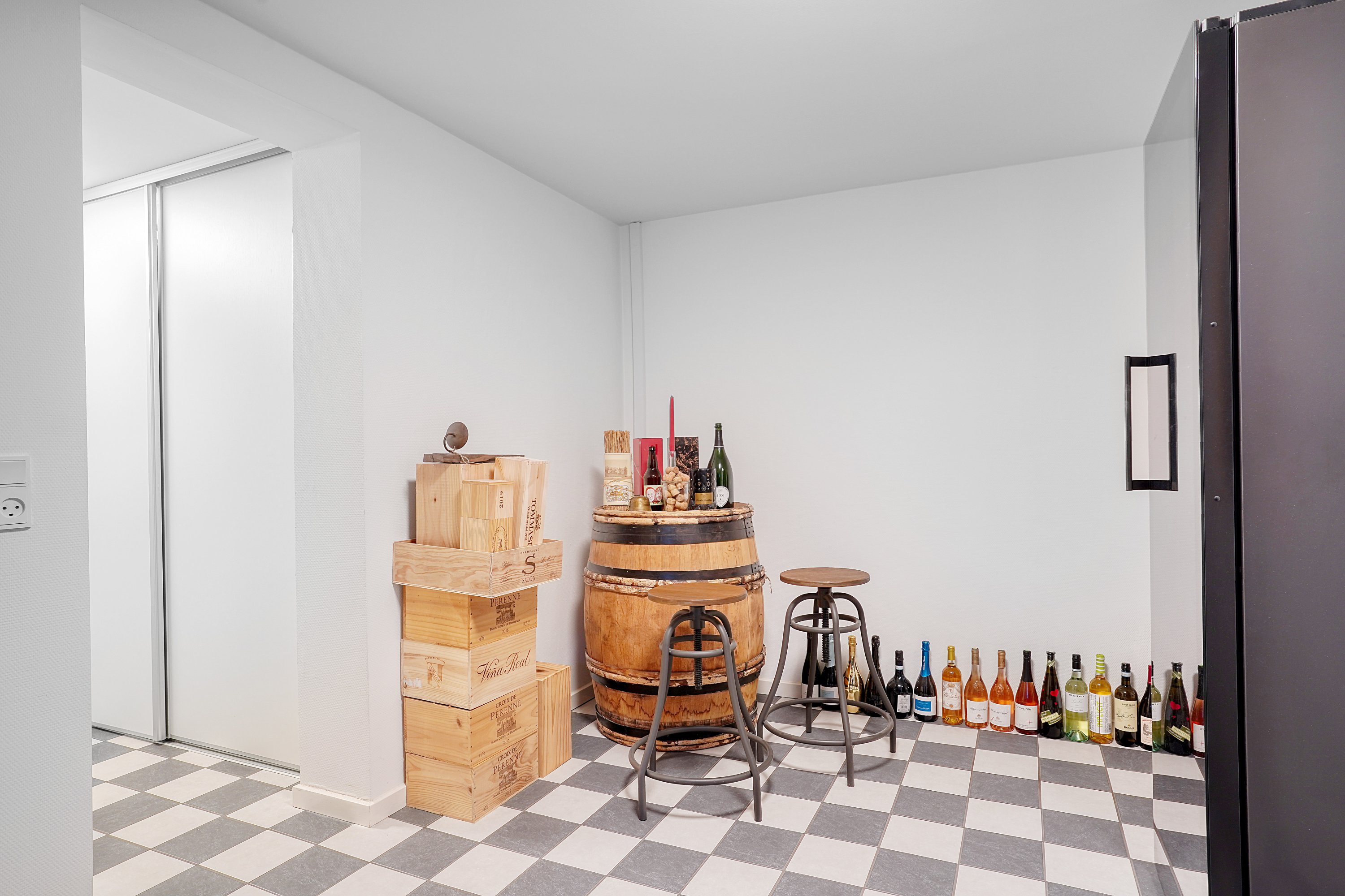 Fremhævet fordelingsgang billede i fuldskærmstilstand. Billede af Elmebakken 8, Gadevang, 3400 Hillerød