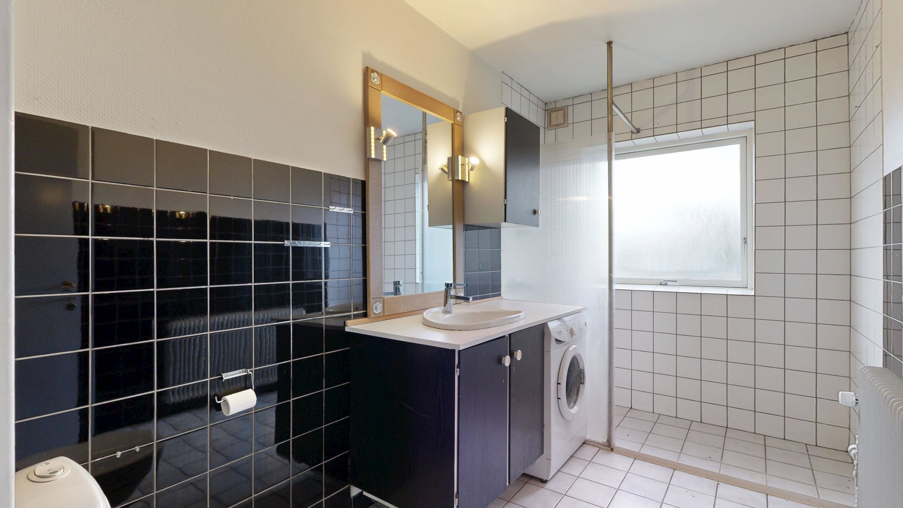 Fremhævet badeværelse billede i fuldskærmstilstand. Billede af Nybrovej 8, Thorsager, 8830 Tjele