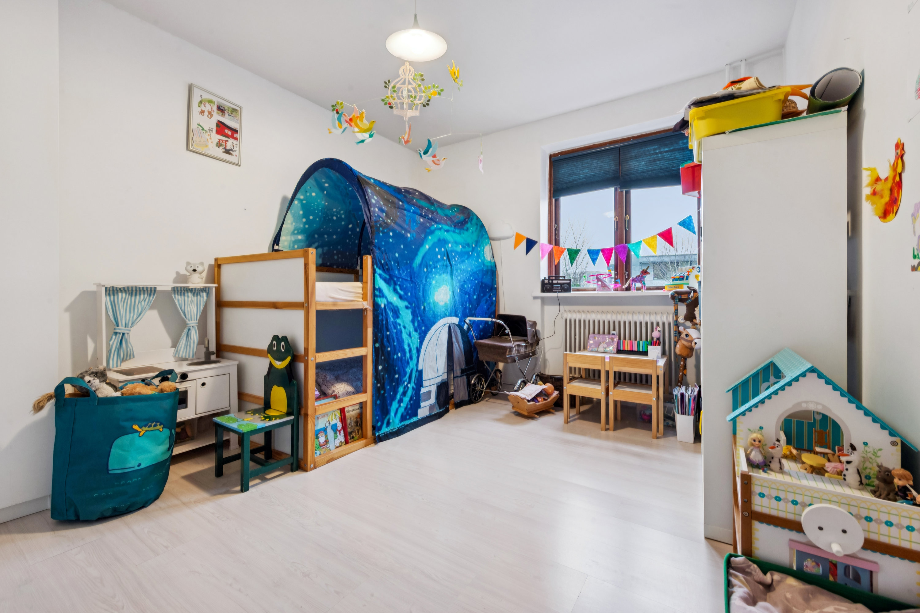 Fremhævet værelse billede i fuldskærmstilstand. Billede af Roskildevej 362, st.. th., 2630 Taastrup