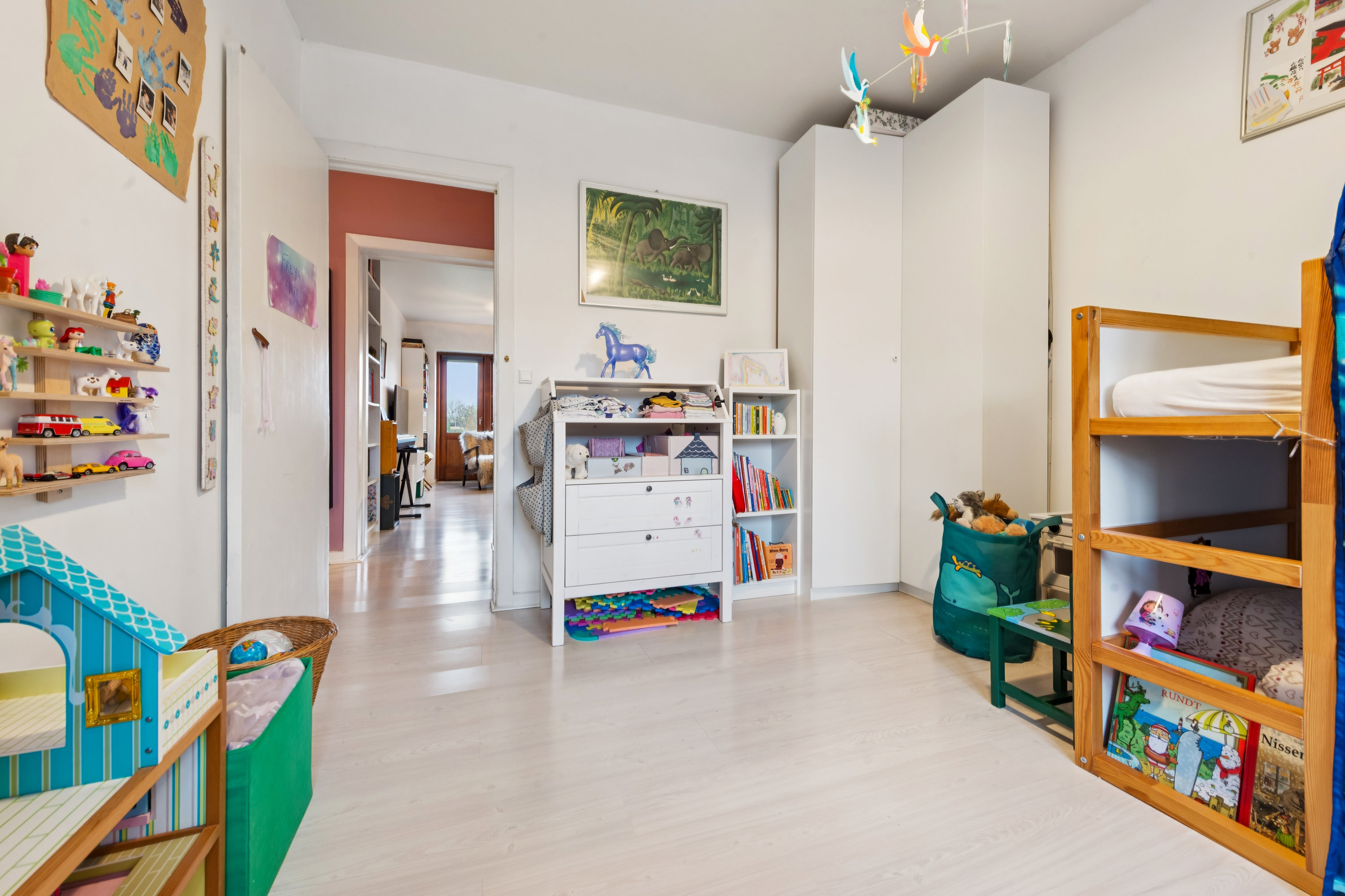 Fremhævet værelse billede i fuldskærmstilstand. Billede af Roskildevej 362, st.. th., 2630 Taastrup