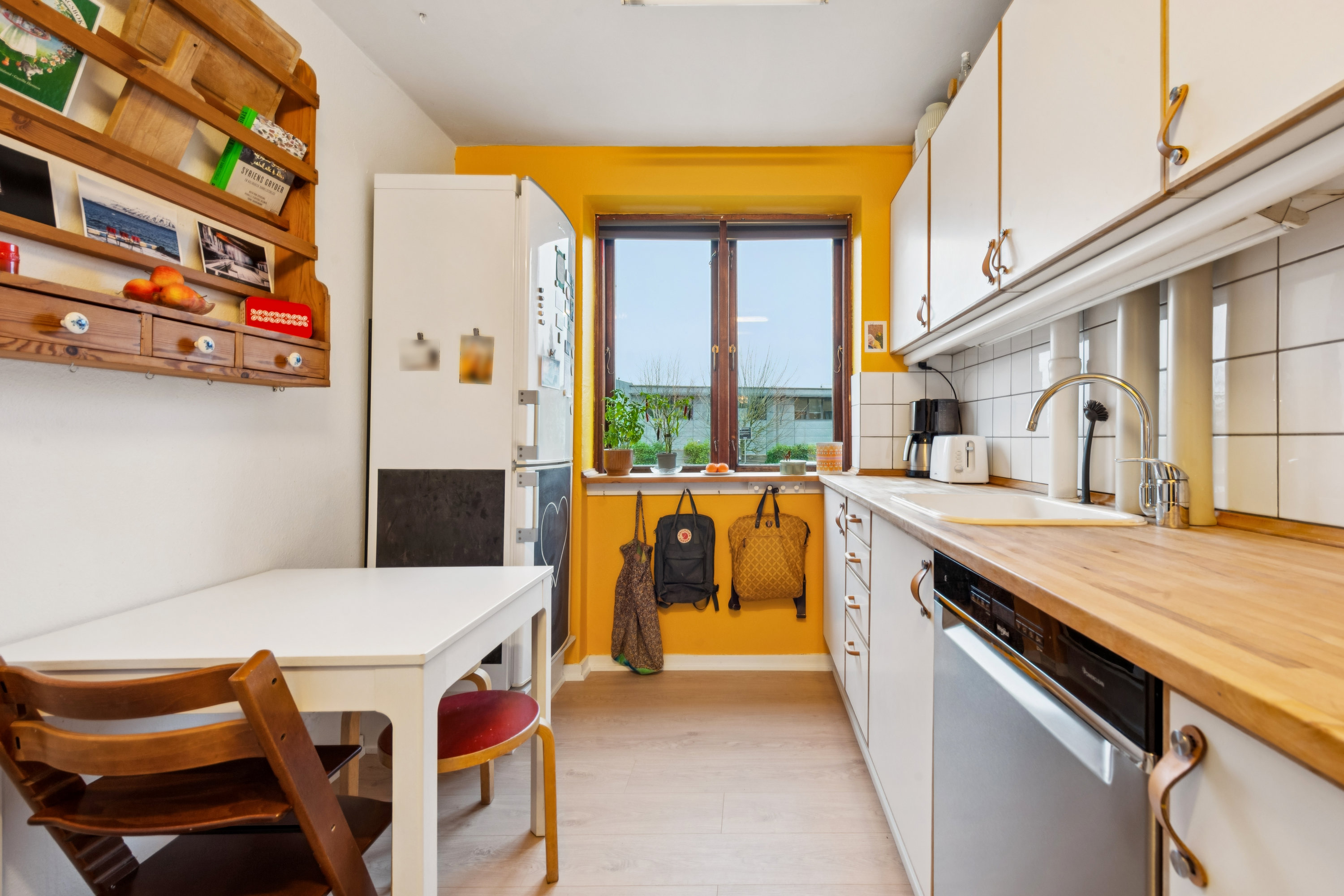 Fremhævet køkken billede i fuldskærmstilstand. Billede af Roskildevej 362, st.. th., 2630 Taastrup