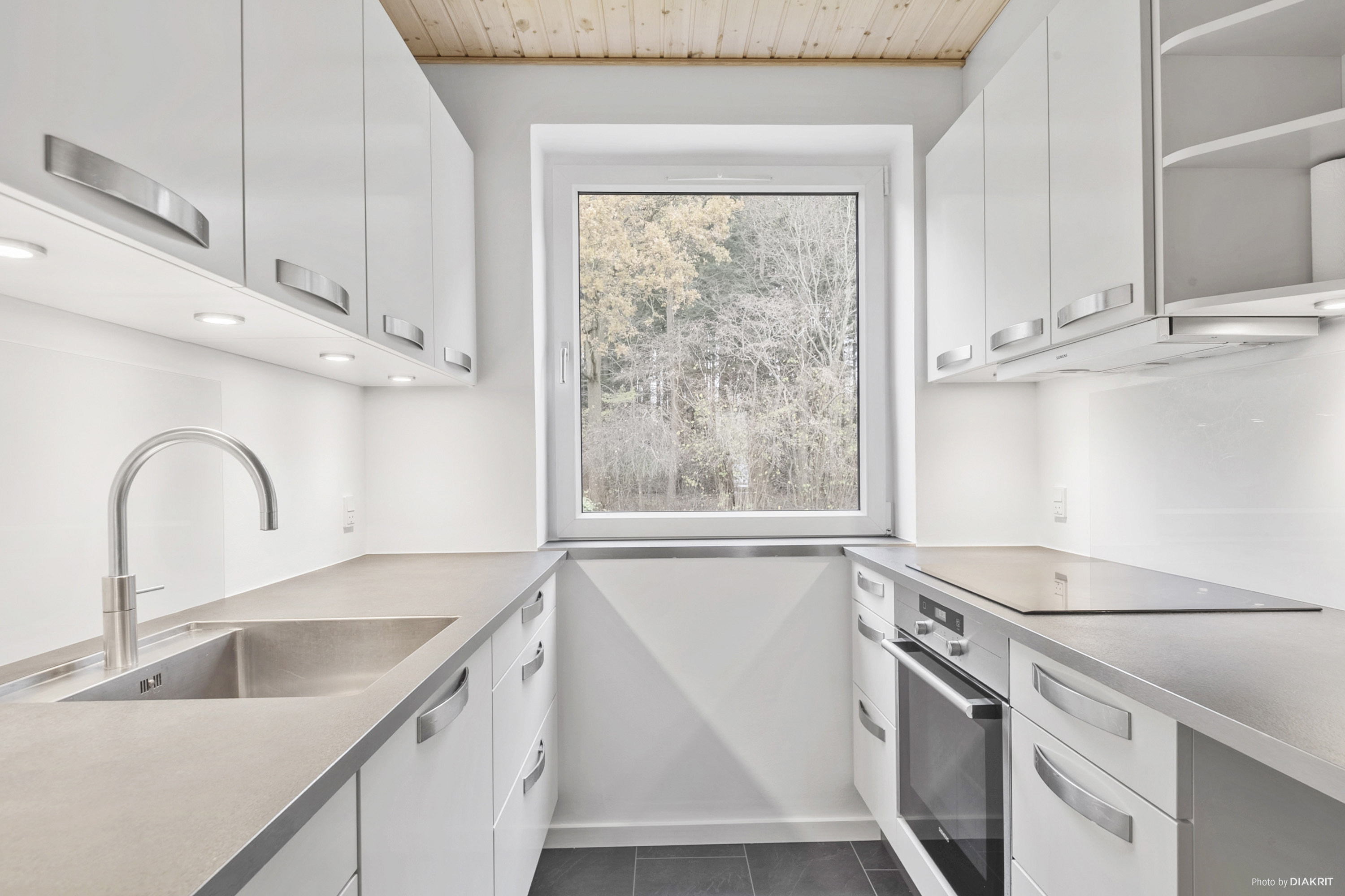 Miniaturebillede 1: køkken. Billede af Skovbrynet 1, st.. tv., 4681 Herfølge