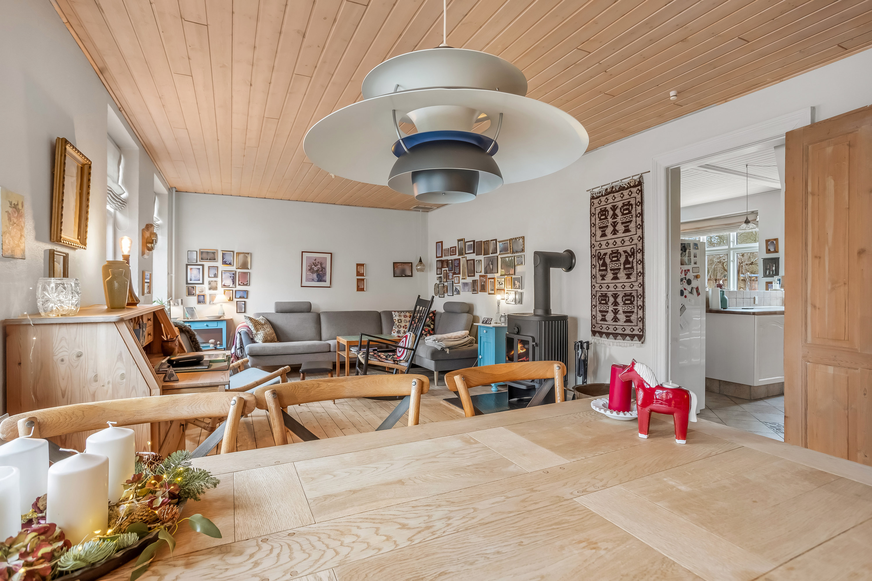 Fremhævet stue billede i fuldskærmstilstand. Billede af Løjtoftevej 89, 4900 Nakskov