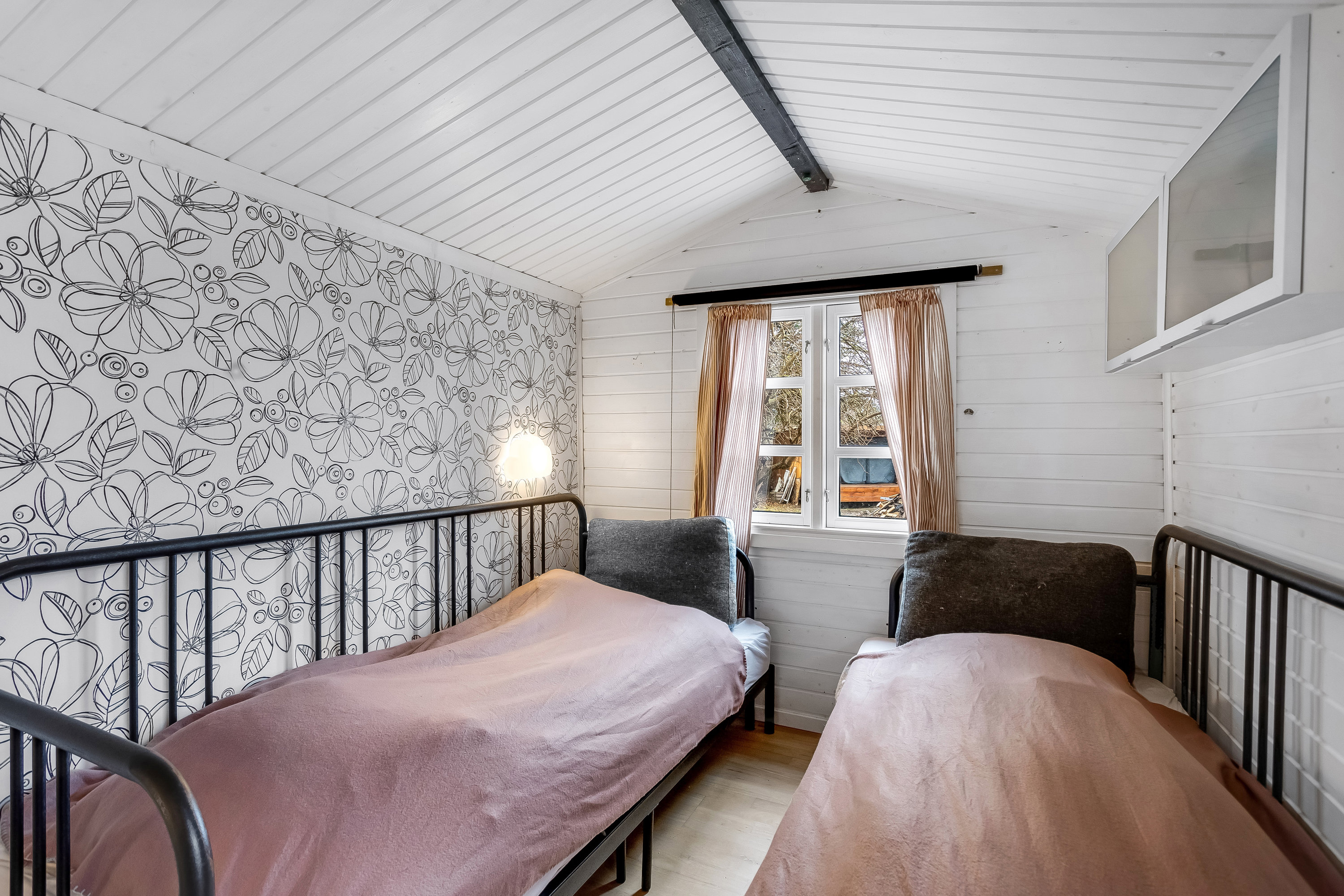 Fremhævet soveværelse billede i fuldskærmstilstand. Billede af Fortunavej 36, Næsby, 4900 Nakskov