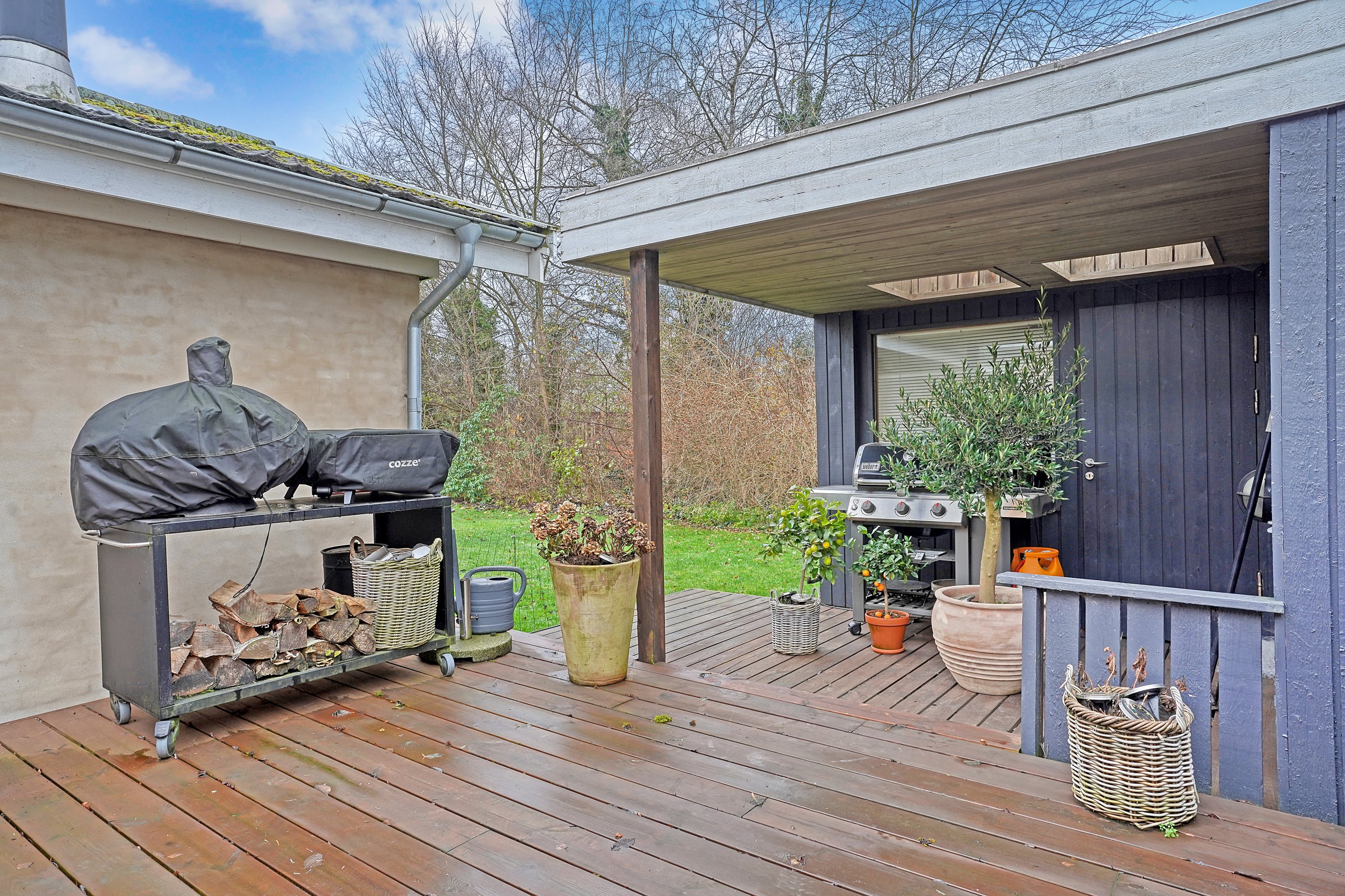 Fremhævet terrasse billede i fuldskærmstilstand. Billede af Rønnebærvej 27, 3400 Hillerød