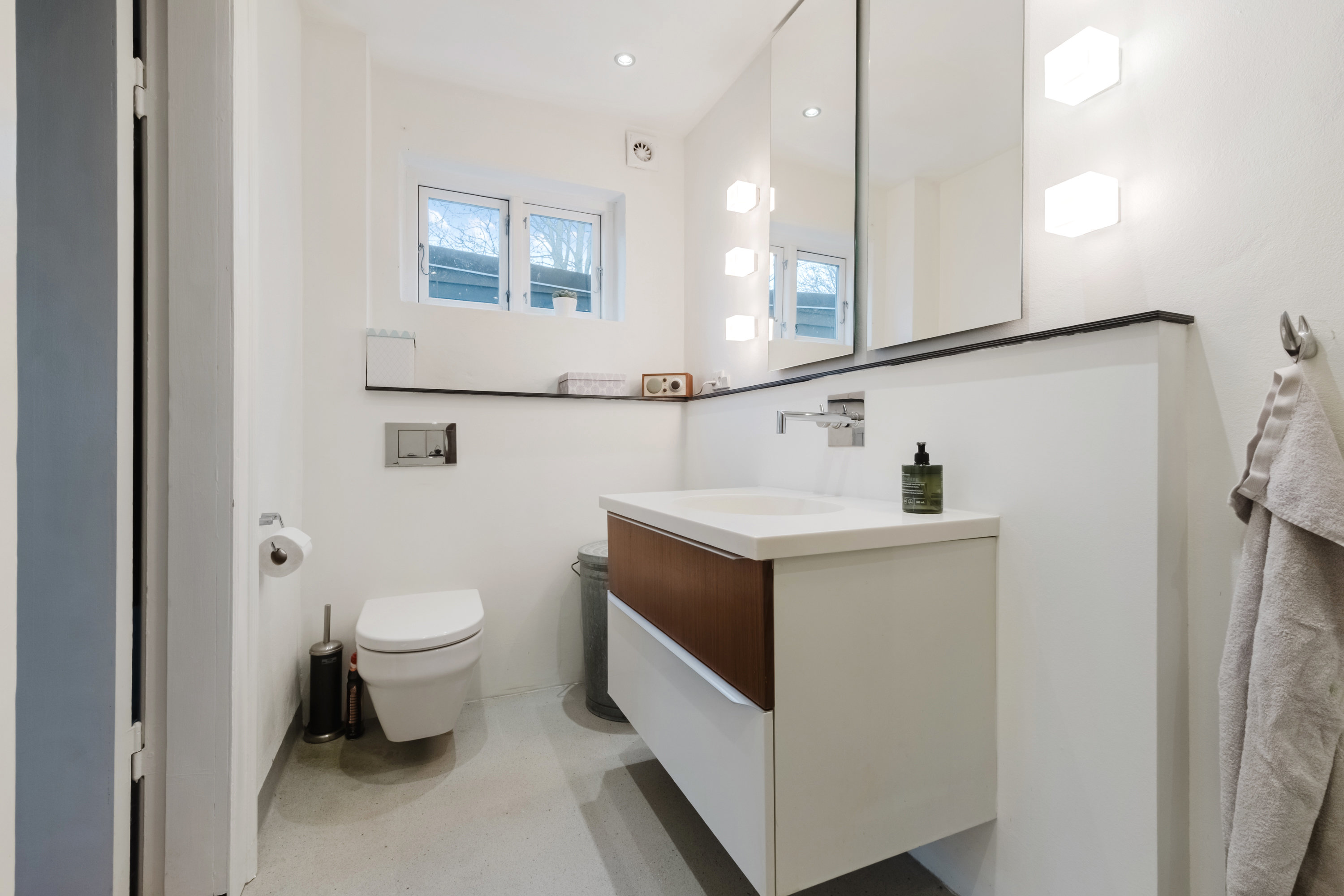 Fremhævet badeværelse billede i fuldskærmstilstand. Billede af Odensevej 56, Hjulby, 5800 Nyborg