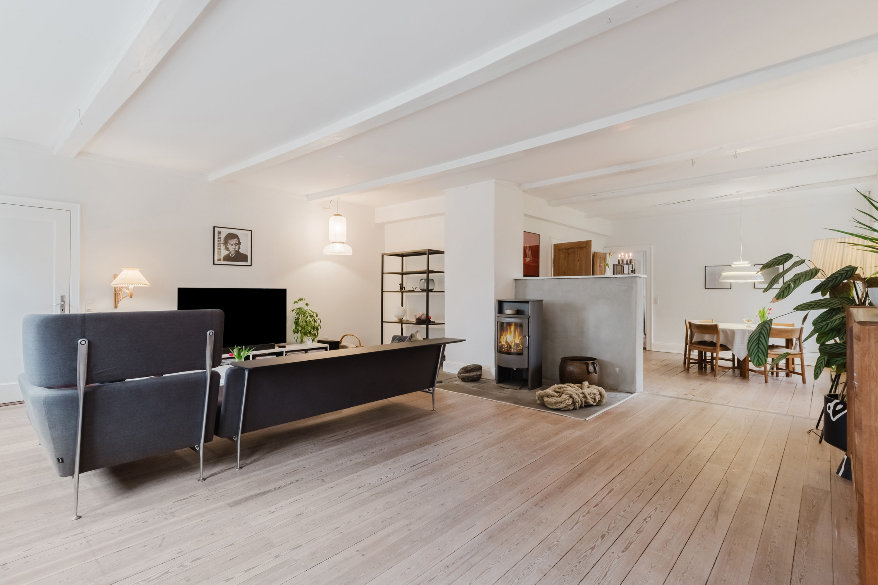 Fremhævet stue billede i fuldskærmstilstand. Billede af Odensevej 56, Hjulby, 5800 Nyborg