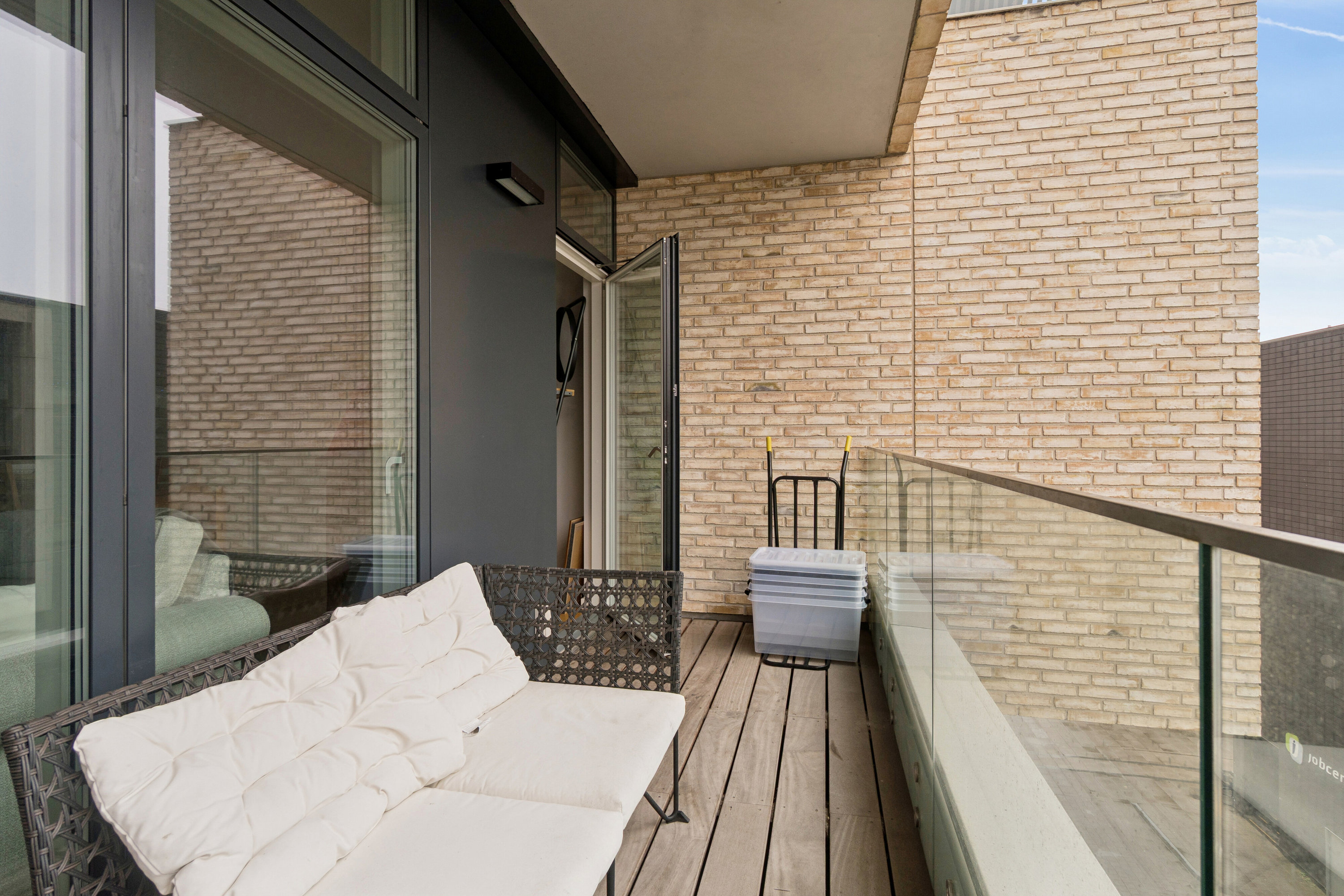 Fremhævet altan billede i fuldskærmstilstand. Billede af Frederiks Plads 8, 4. 3., 8000 Aarhus C