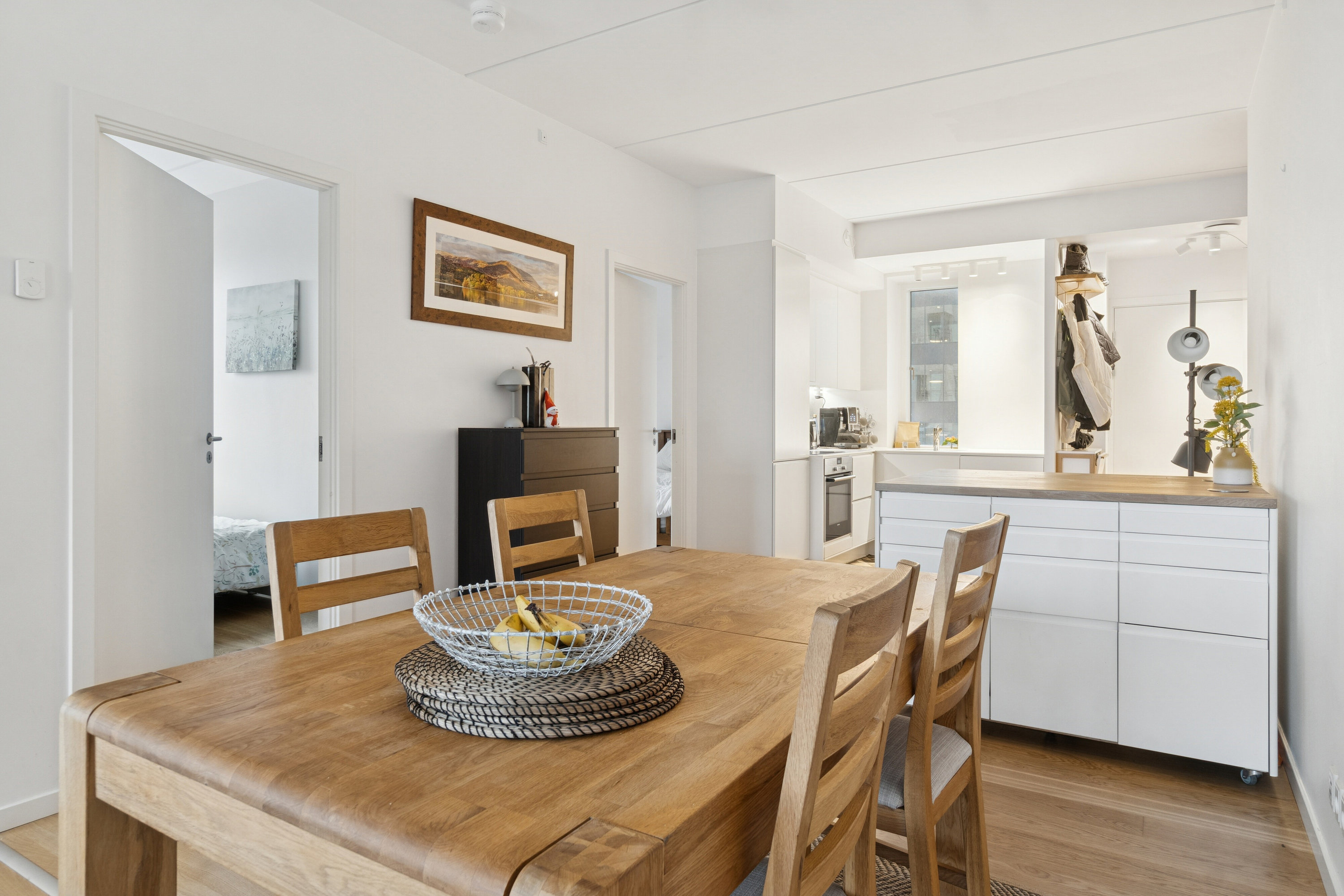 Fremhævet spisestue billede i fuldskærmstilstand. Billede af Frederiks Plads 8, 4. 3., 8000 Aarhus C