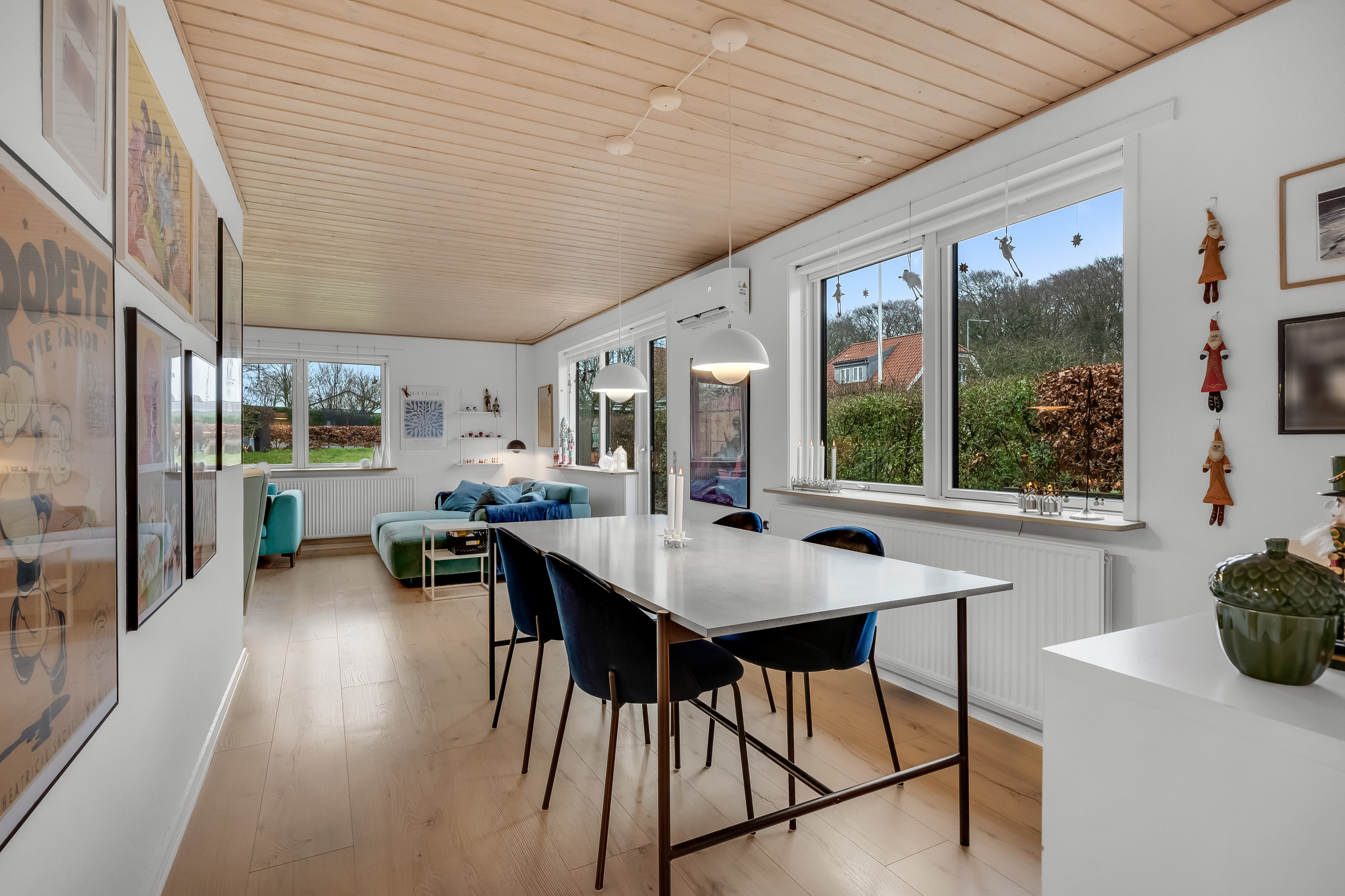 Fremhævet stue billede i fuldskærmstilstand. Billede af Ørnevej 4, 6950 Ringkøbing