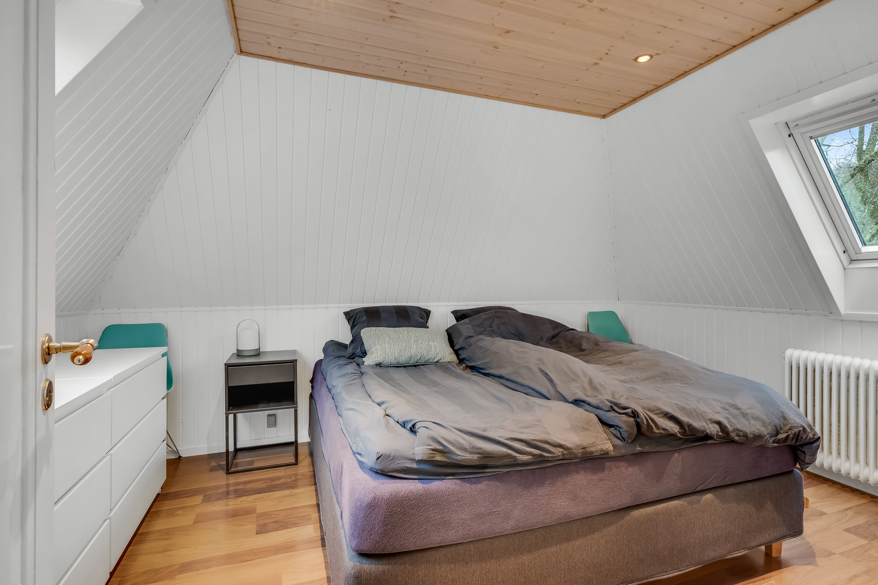 Fremhævet soveværelse billede i fuldskærmstilstand. Billede af Ørnevej 4, 6950 Ringkøbing