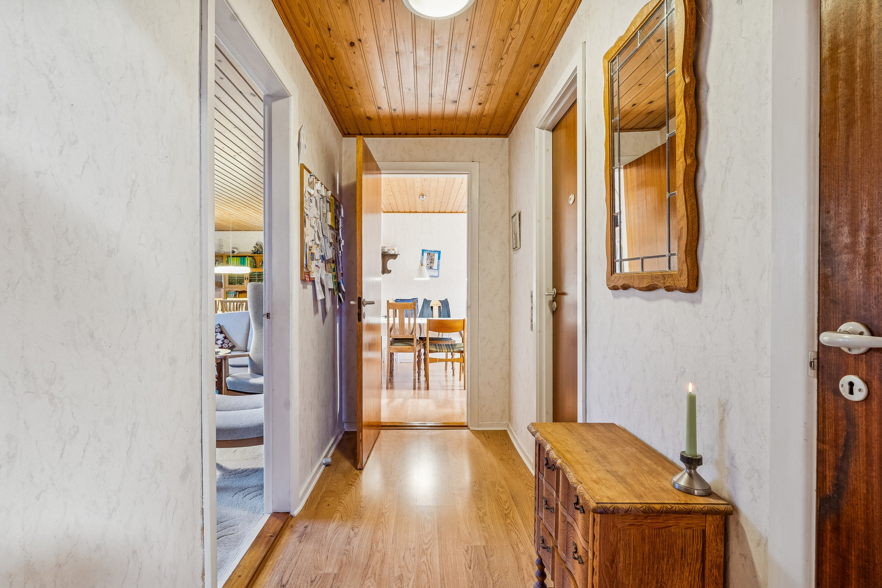 Fremhævet gang billede i fuldskærmstilstand. Billede af Præstegårdsvej 14, 8722 Hedensted