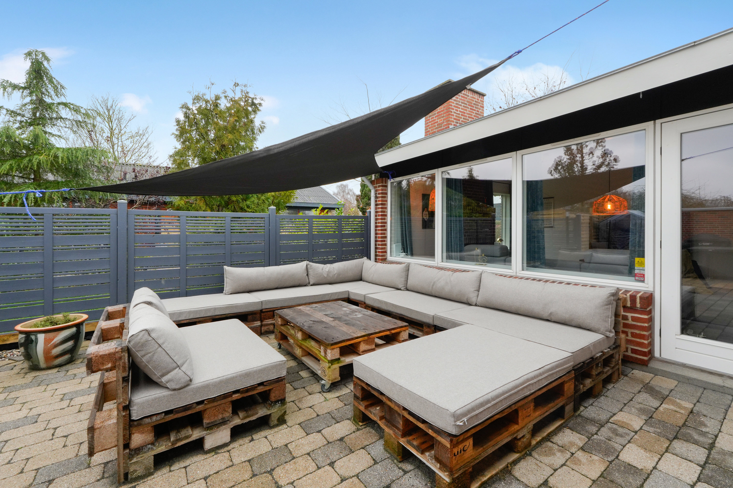 Miniaturebillede 1: andet. Billede af Vinterbuen 17, 2750 Ballerup