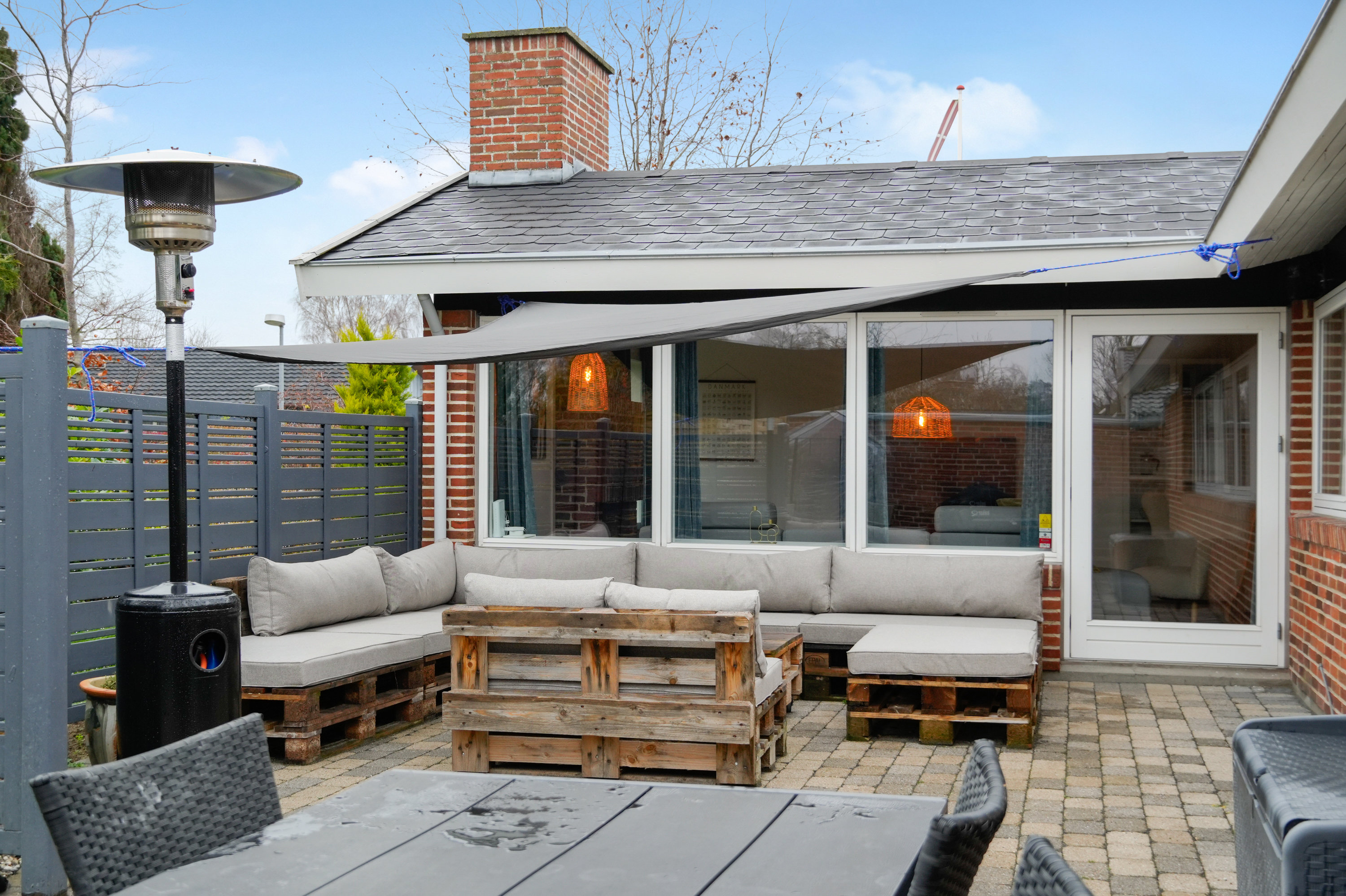 Fremhævet andet billede i fuldskærmstilstand. Billede af Vinterbuen 17, 2750 Ballerup