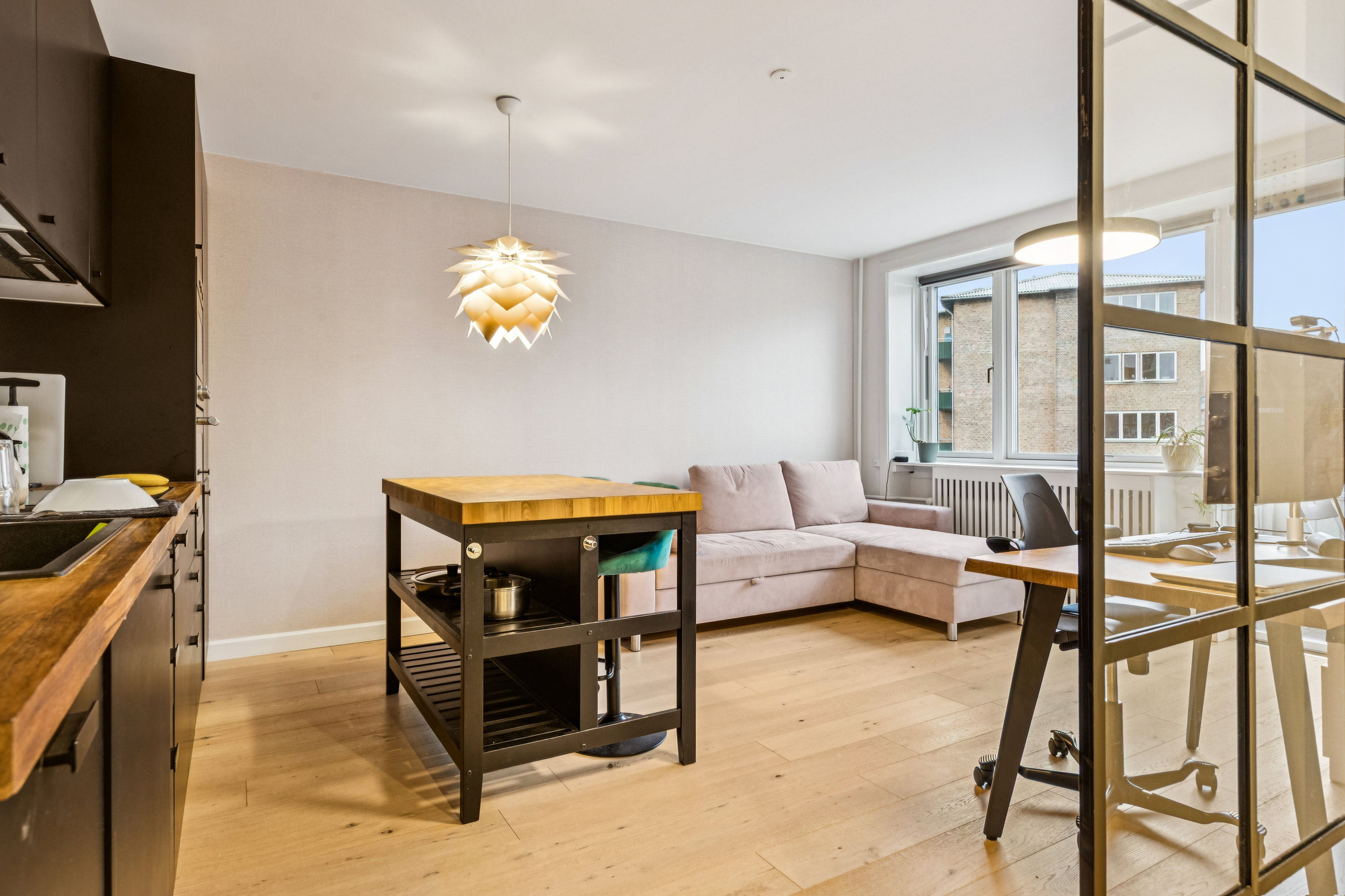 Fremhævet spisestue billede i fuldskærmstilstand. Billede af Bremensgade 7, 2. th., 2300 København S