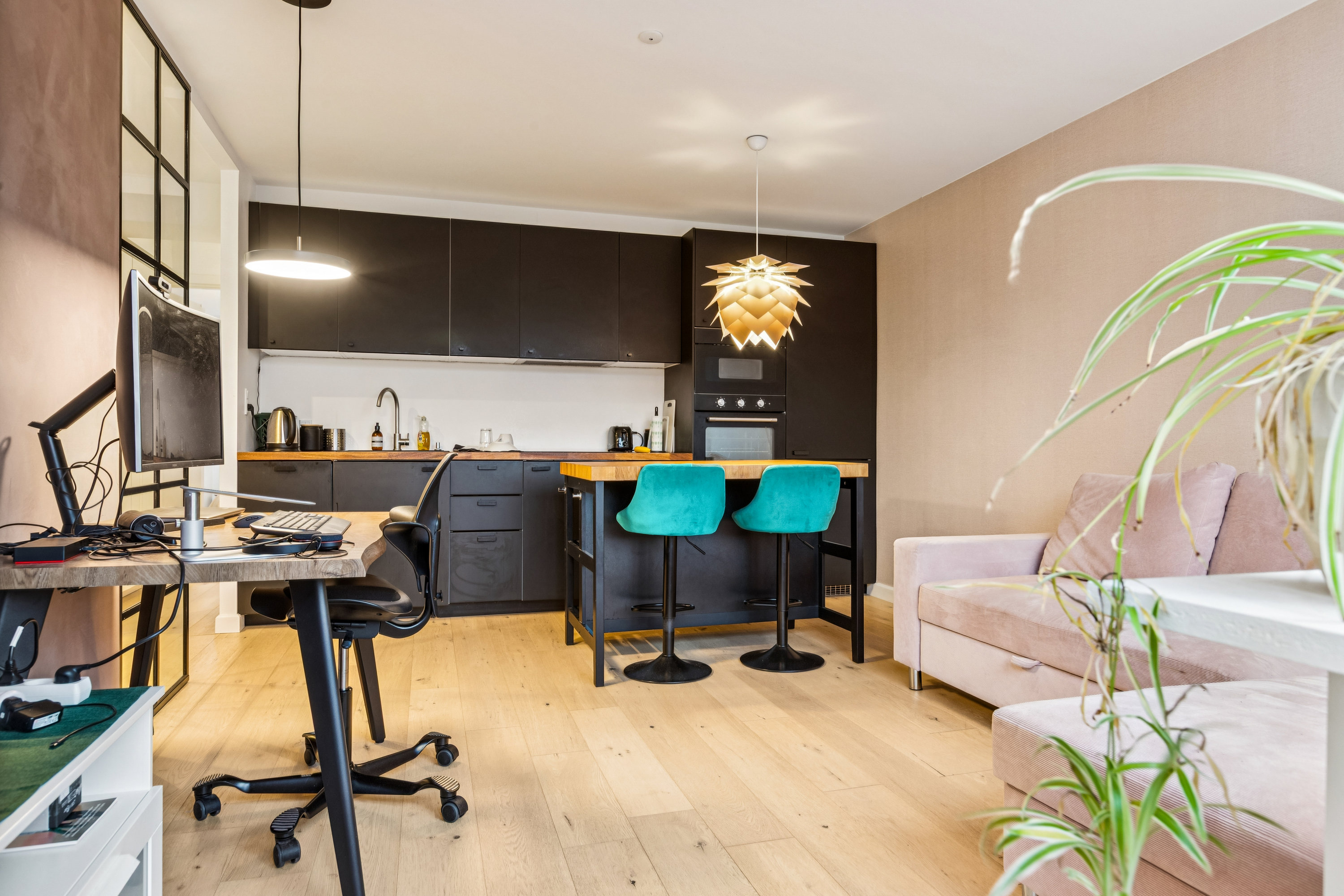 Fremhævet stue billede i fuldskærmstilstand. Billede af Bremensgade 7, 2. th., 2300 København S