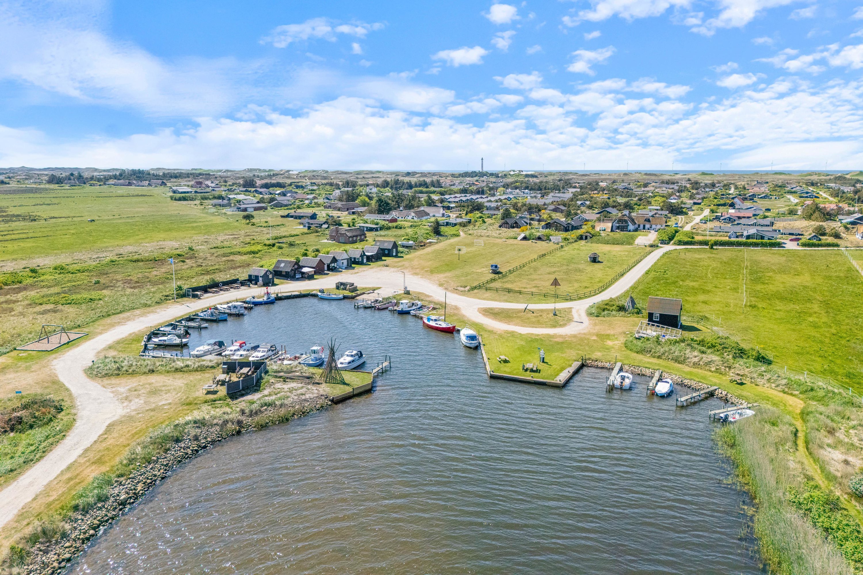 Fremhævet  billede i fuldskærmstilstand. Billede af Anker Eskildsens Vej 118, Nr Lyngvig, 6960 Hvide Sande