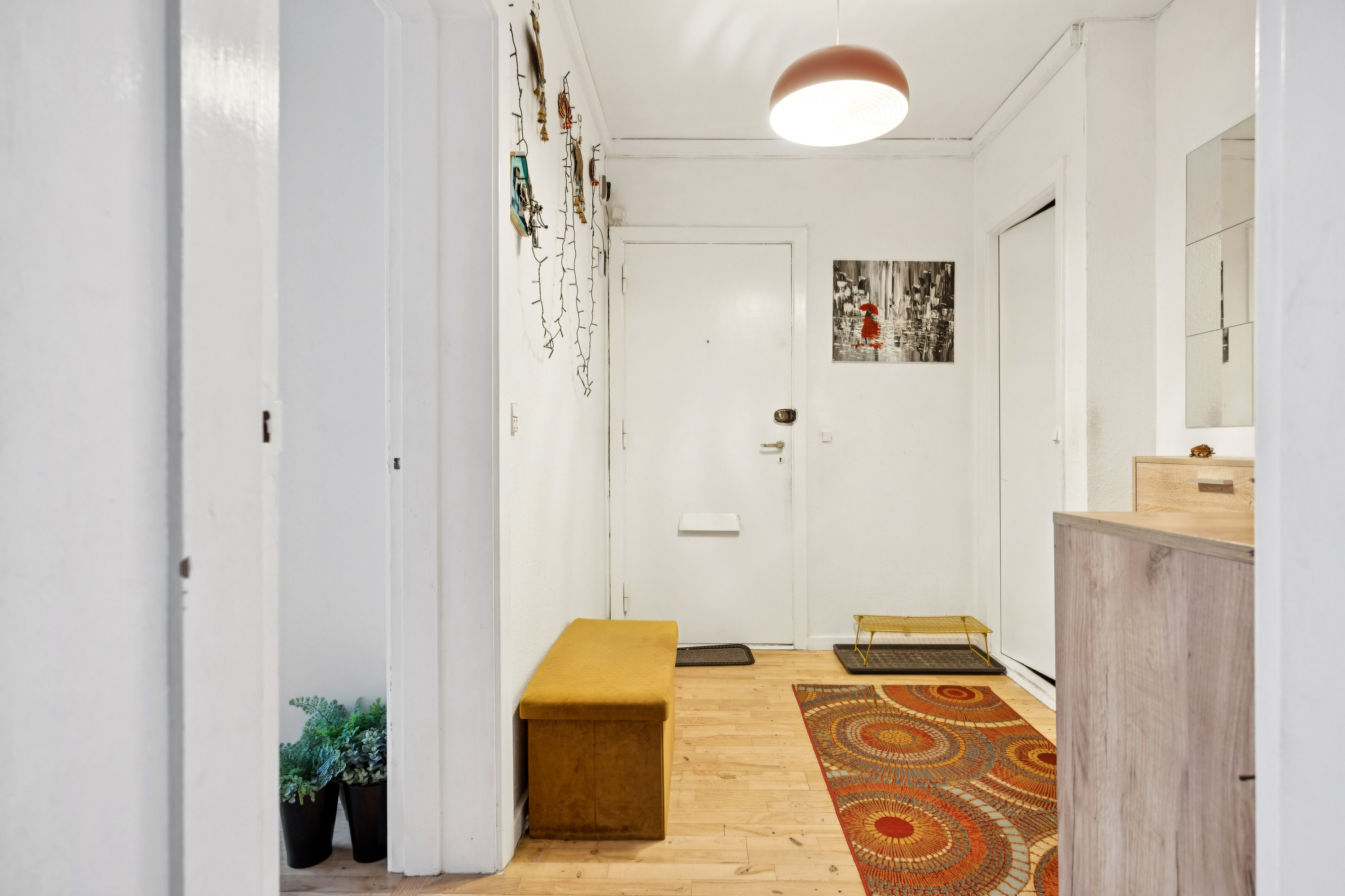 Fremhævet gang billede i fuldskærmstilstand. Billede af Jægersborg Alle 245, st.. th., 2820 Gentofte