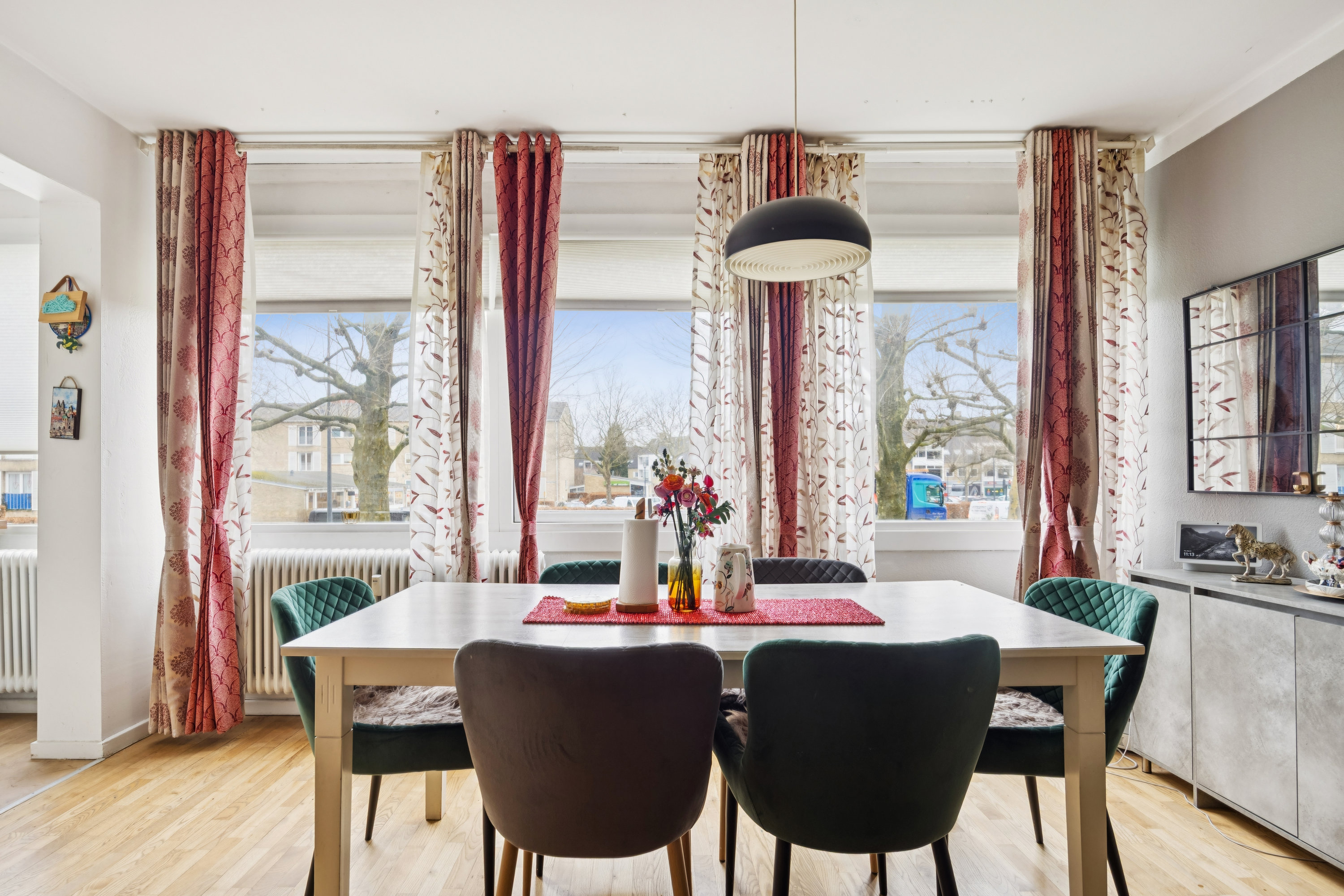 Fremhævet køkken billede i fuldskærmstilstand. Billede af Jægersborg Alle 245, st.. th., 2820 Gentofte