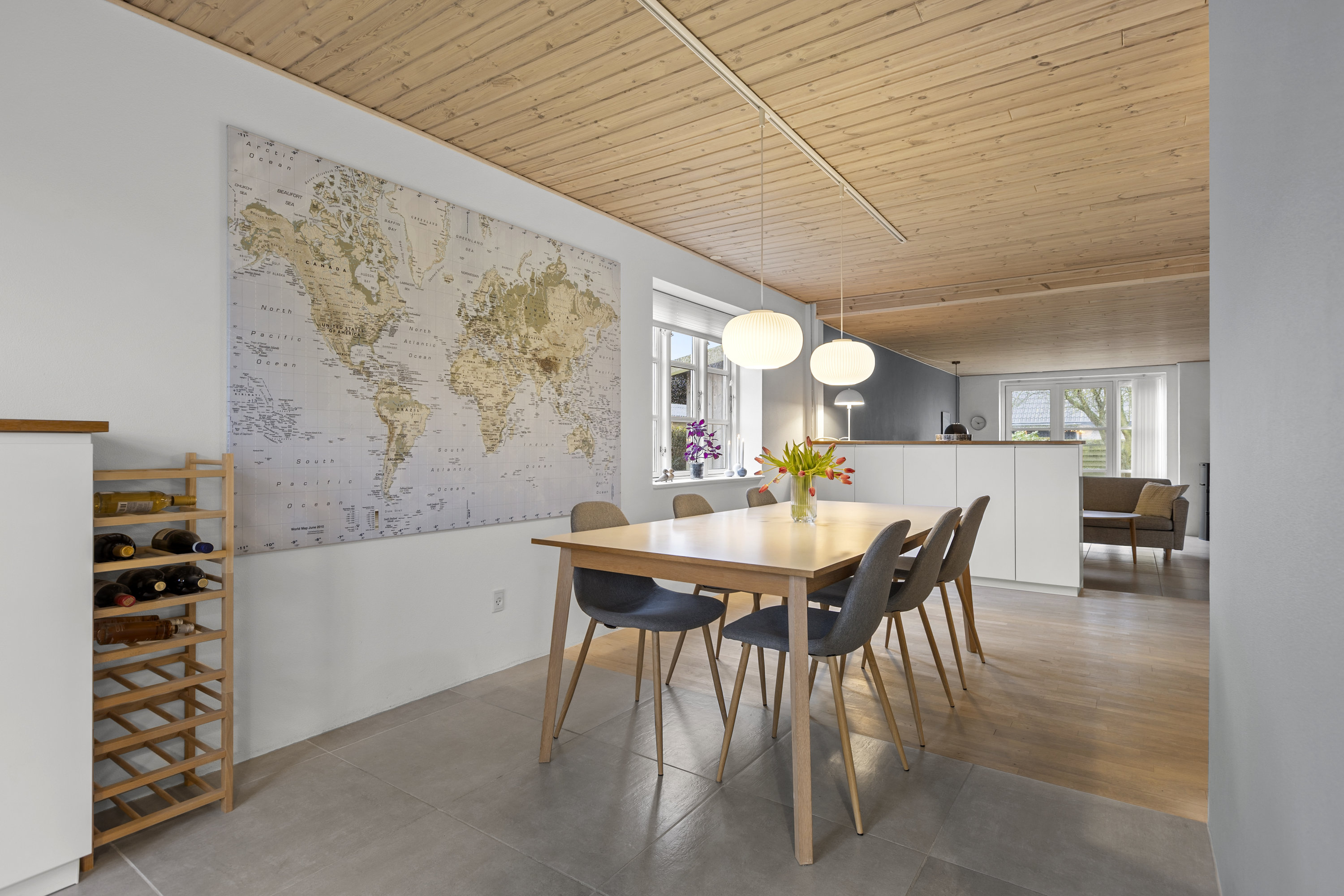 Fremhævet stue billede i fuldskærmstilstand. Billede af Tjørnevænget 63, Sydbyen, 4220 Korsør