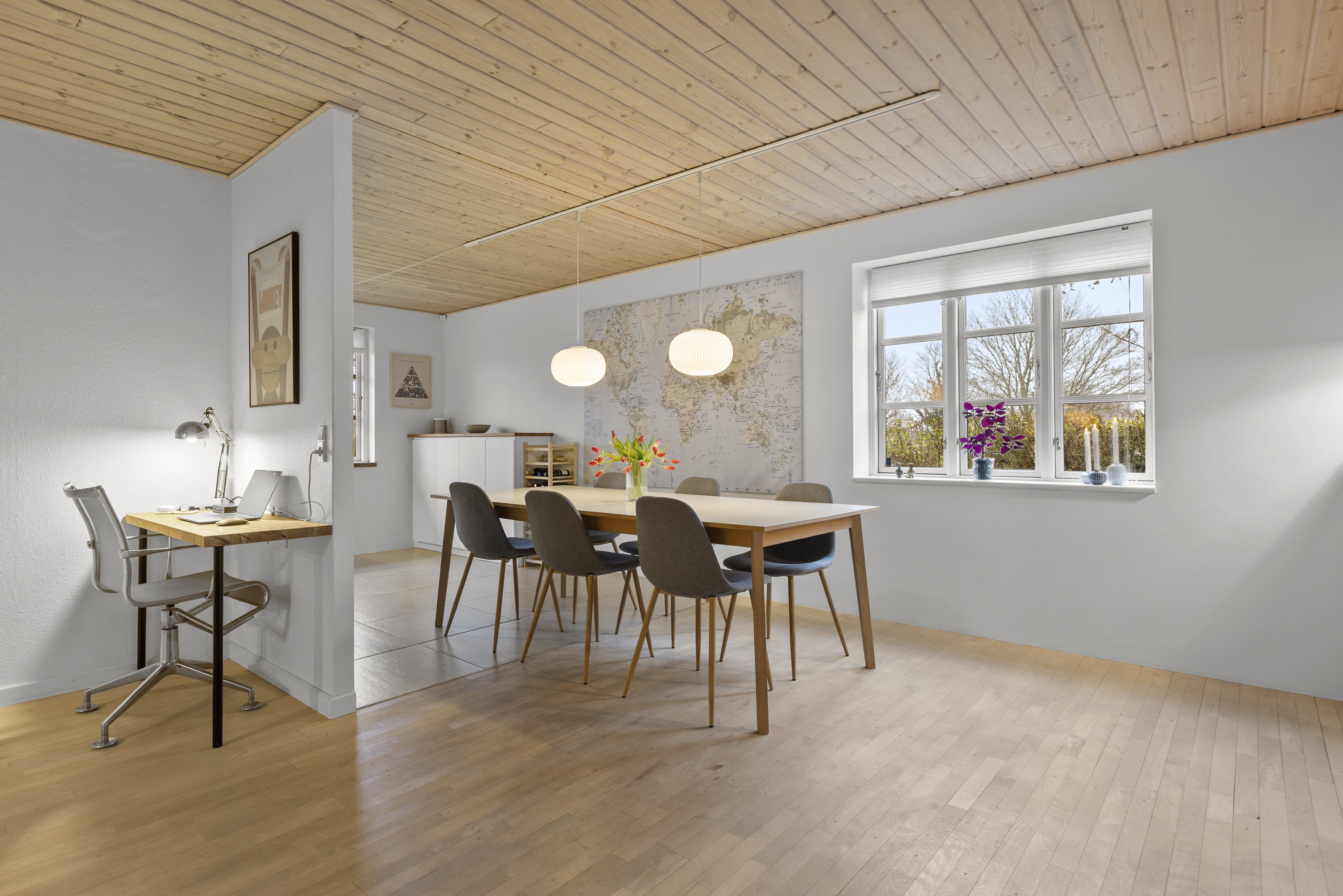 Fremhævet stue billede i fuldskærmstilstand. Billede af Tjørnevænget 63, Sydbyen, 4220 Korsør