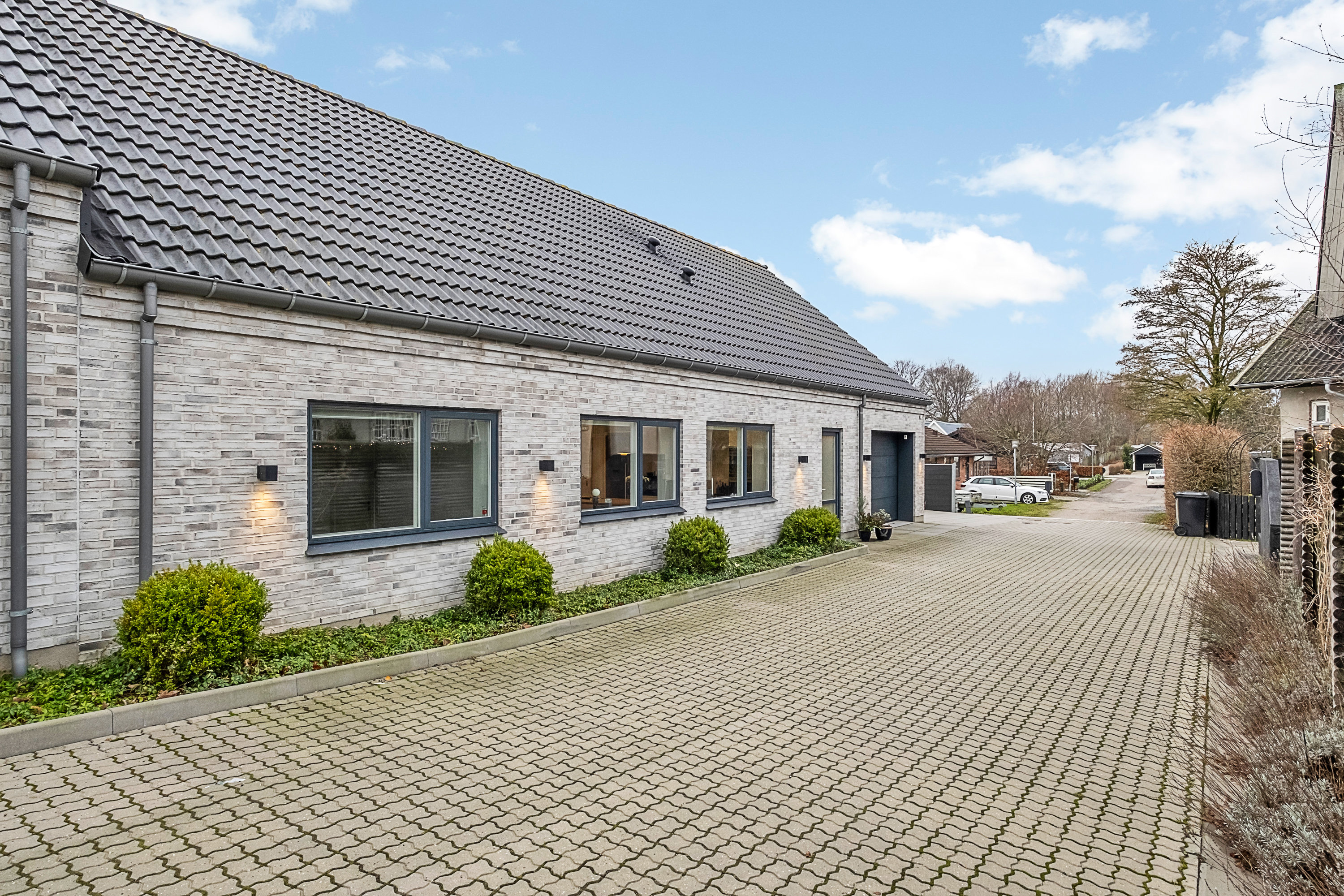 Fremhævet ejendommen billede i fuldskærmstilstand. Billede af Elsted Kirkevej 14A, 8520 Lystrup