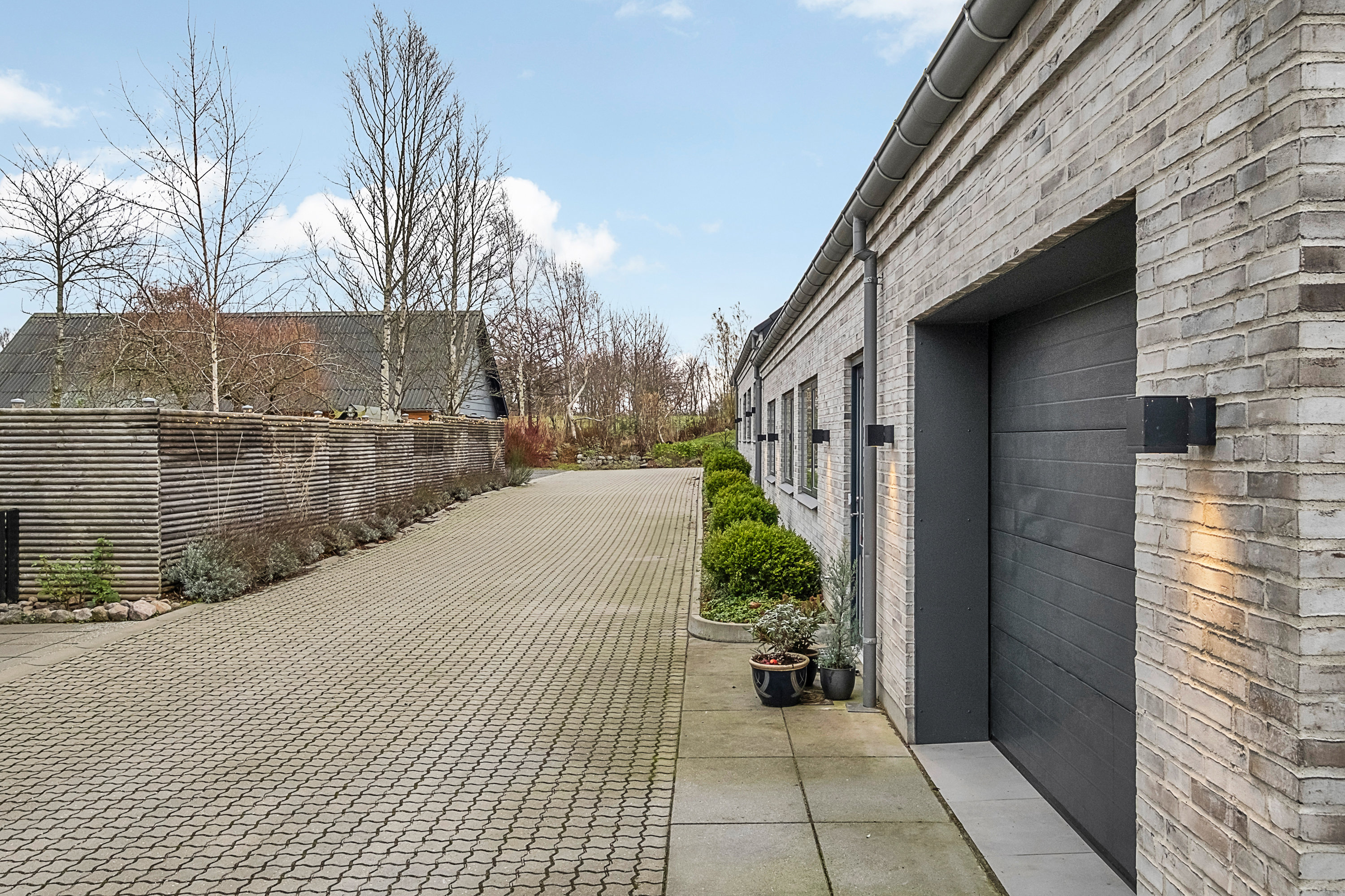 Fremhævet ejendommen billede i fuldskærmstilstand. Billede af Elsted Kirkevej 14A, 8520 Lystrup