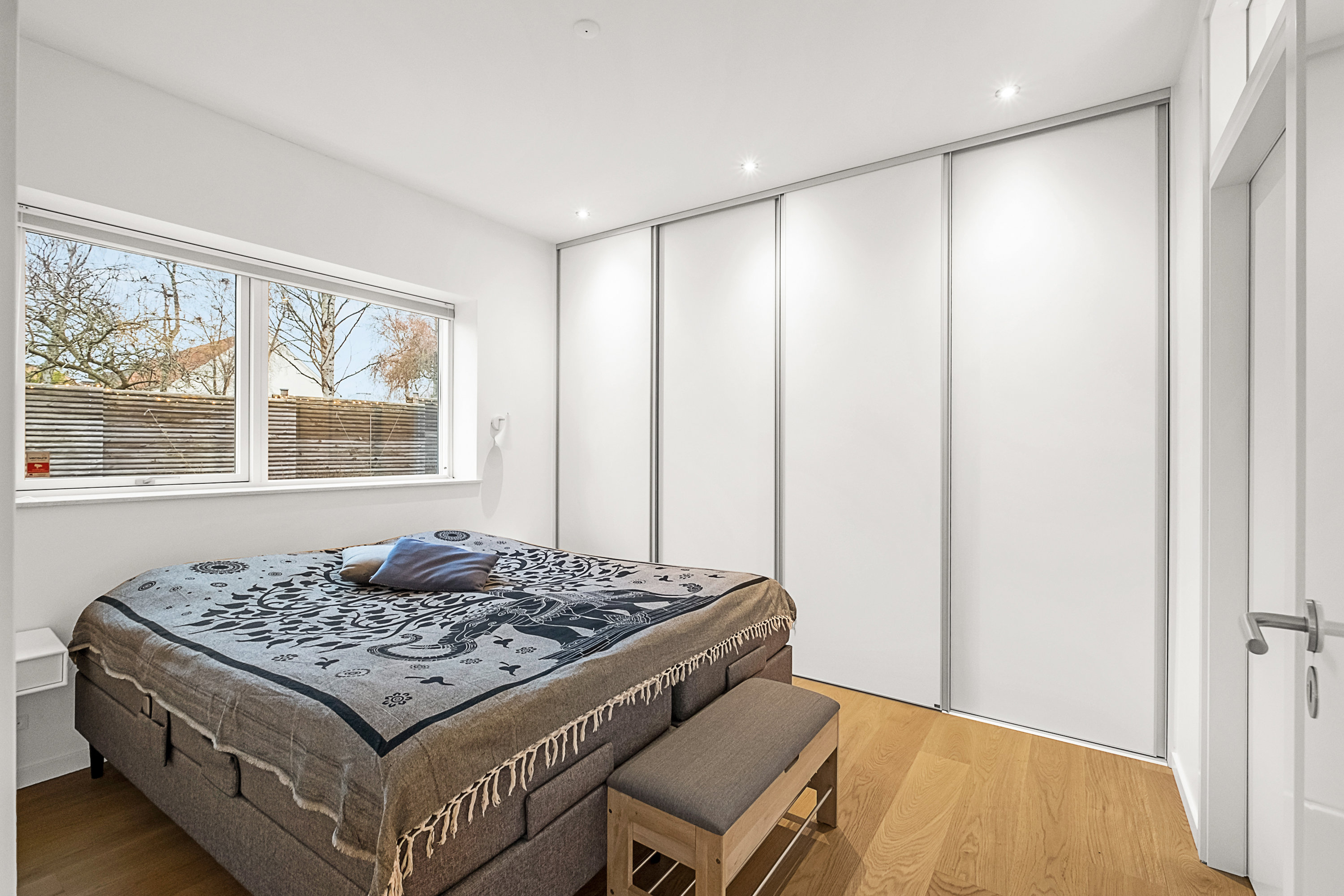 Fremhævet soveværelse billede i fuldskærmstilstand. Billede af Elsted Kirkevej 14A, 8520 Lystrup