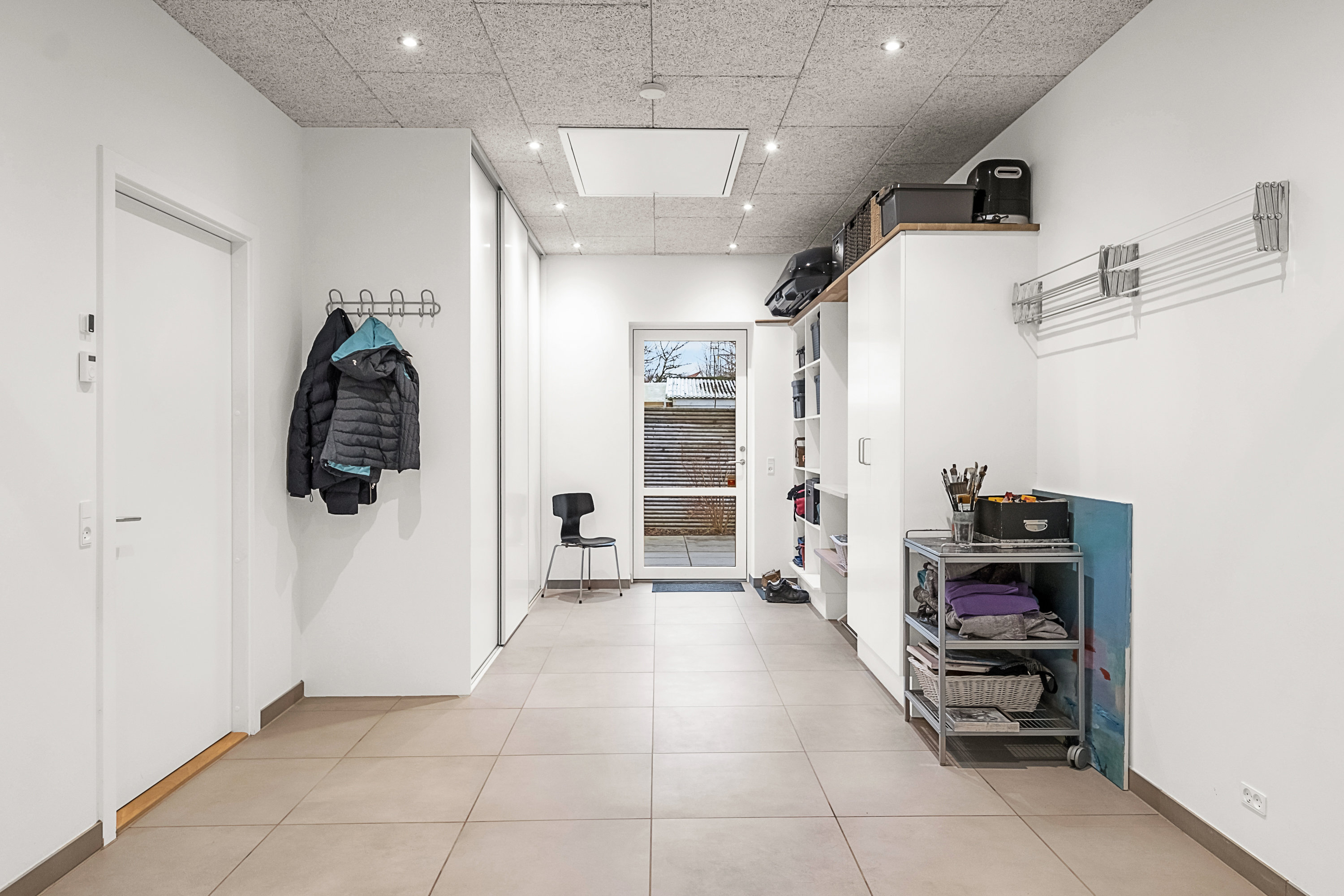 Fremhævet garage billede i fuldskærmstilstand. Billede af Elsted Kirkevej 14A, 8520 Lystrup