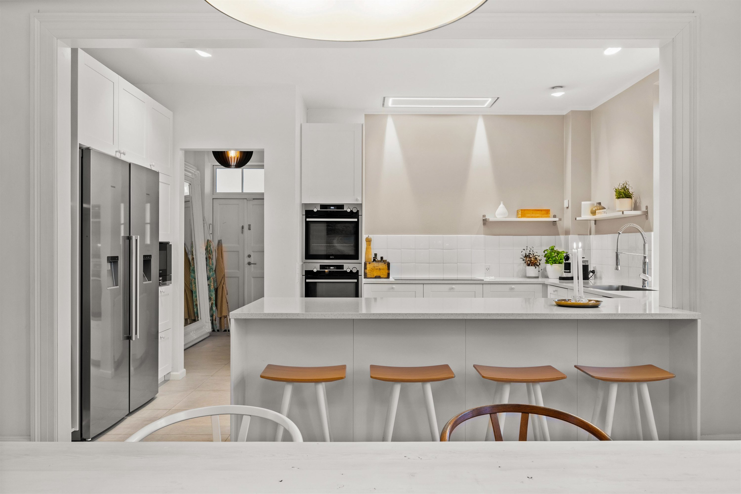 Fremhævet køkken billede i fuldskærmstilstand. Billede af Højvænget 5, 3000 Helsingør