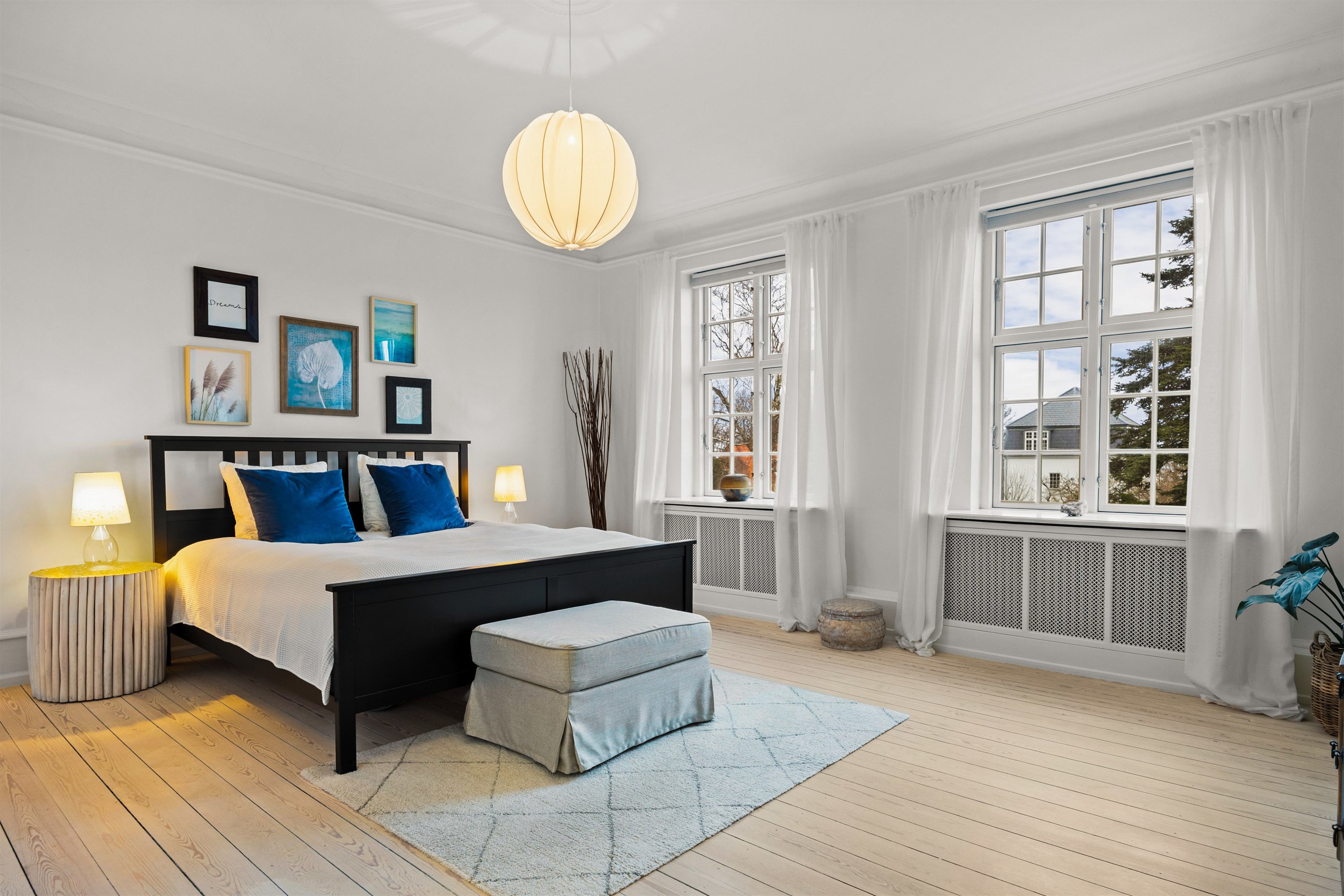 Fremhævet soveværelse billede i fuldskærmstilstand. Billede af Højvænget 5, 3000 Helsingør