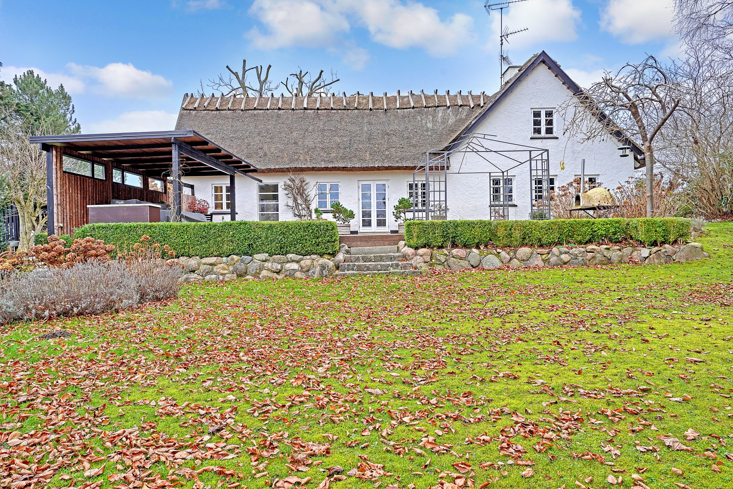 Fremhævet ejendommen billede i fuldskærmstilstand. Billede af Løvdalsvej 4, 3000 Helsingør