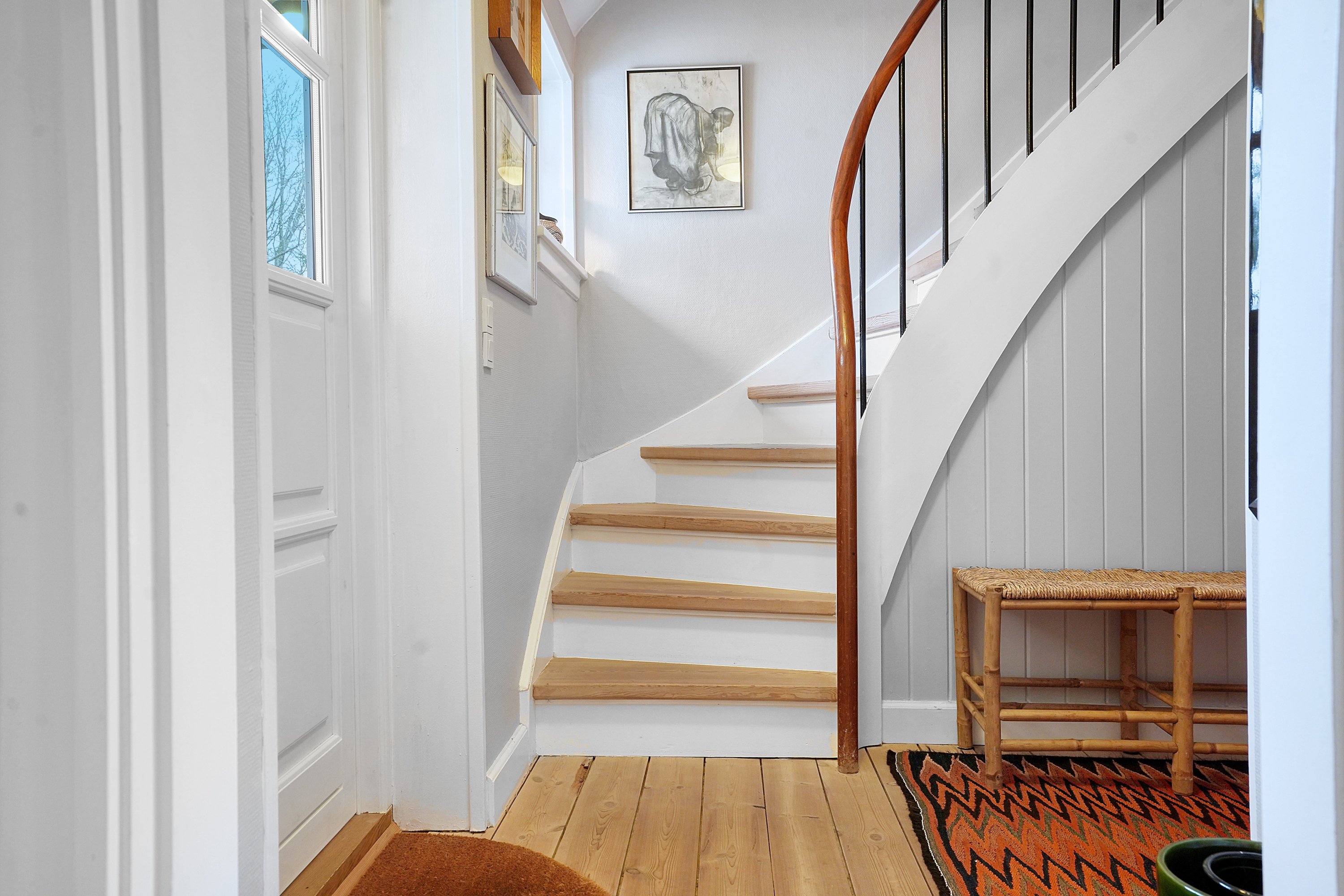 Fremhævet entré billede i fuldskærmstilstand. Billede af Løvdalsvej 4, 3000 Helsingør