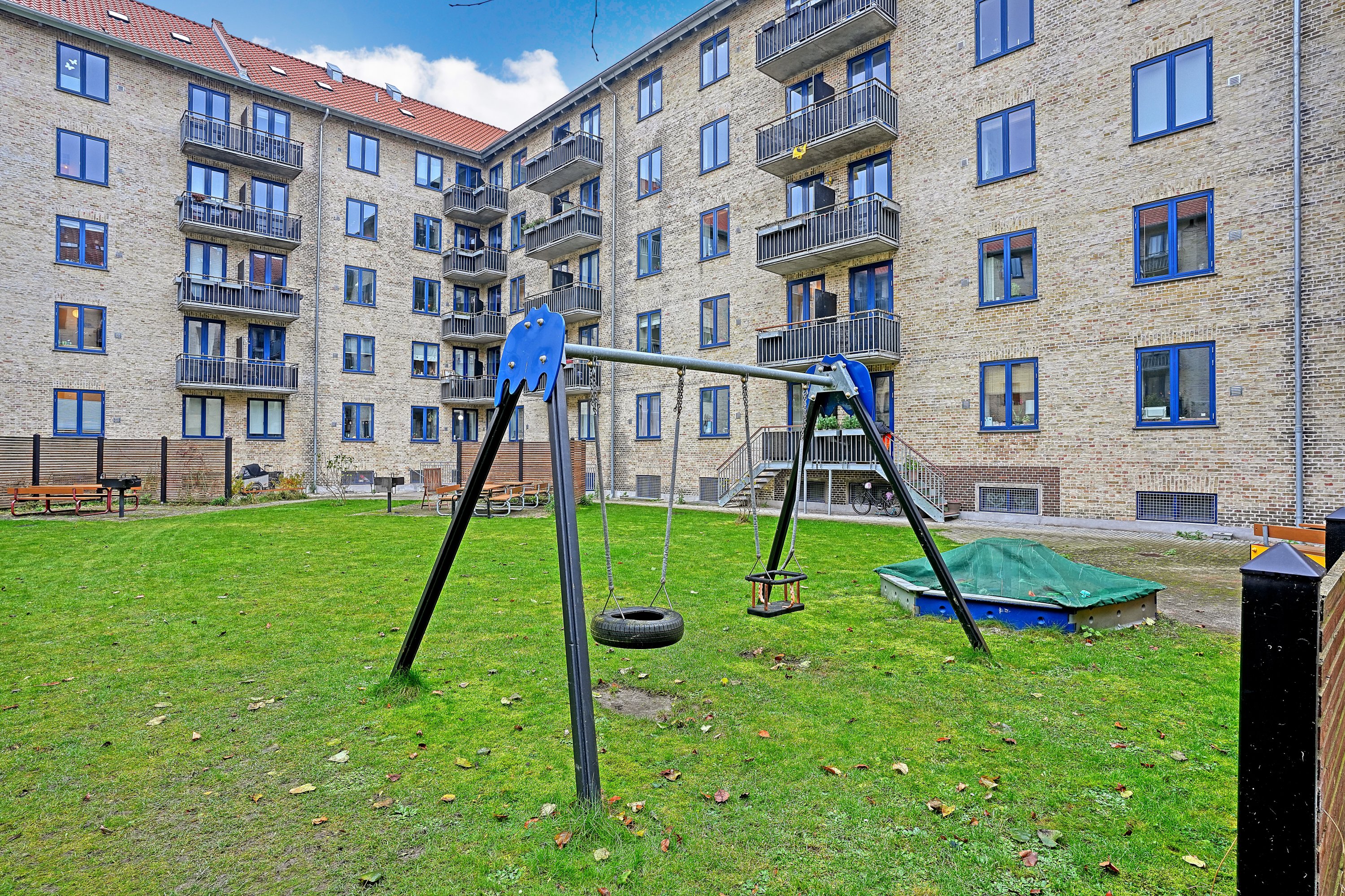 Fremhævet gårdmiljø billede i fuldskærmstilstand. Billede af Blankavej 14, 4. th., 2500 Valby