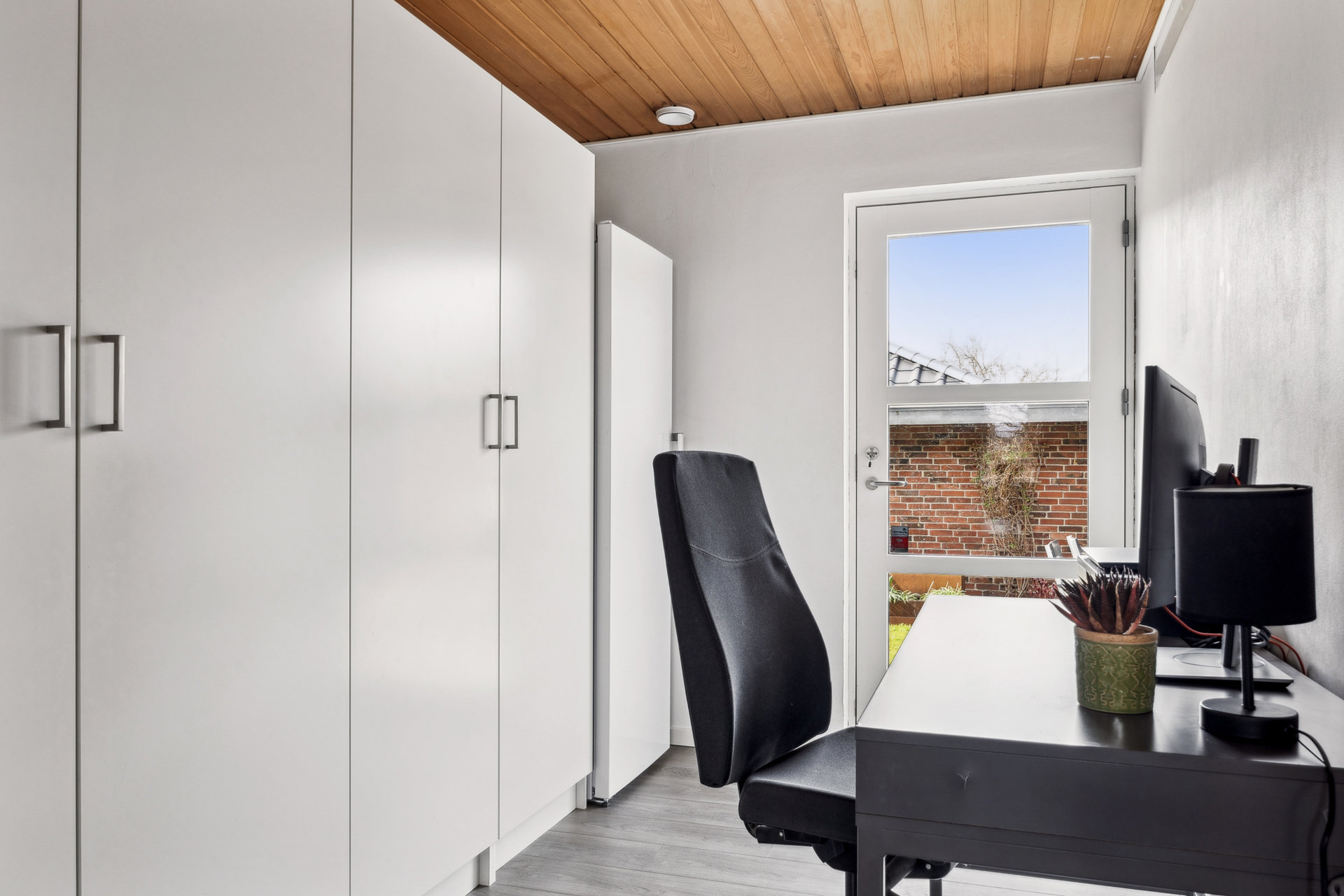 Fremhævet  billede i fuldskærmstilstand. Billede af Humlebækvej 2, 4600 Køge