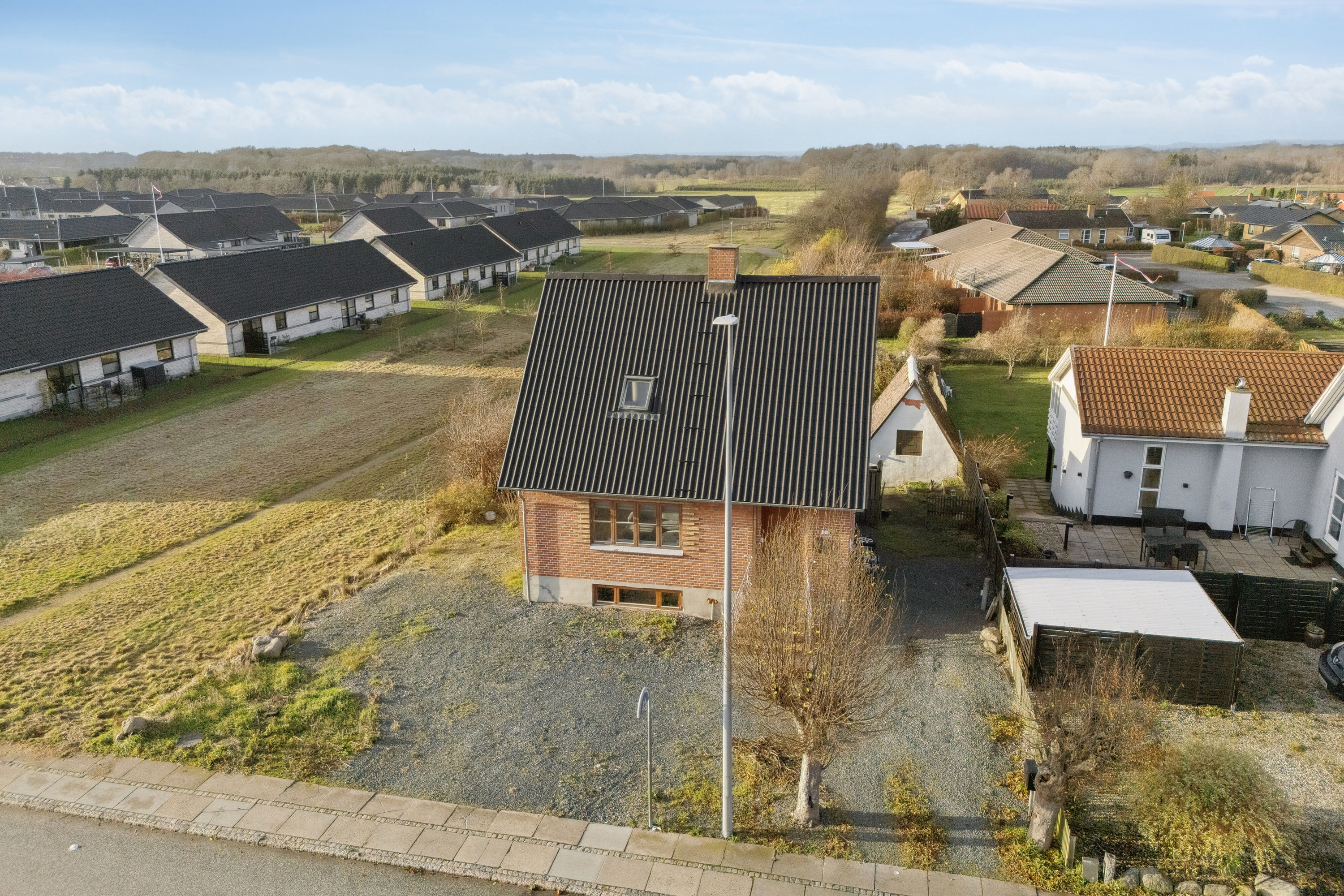 Fremhævet luftfoto billede i fuldskærmstilstand. Billede af Albanivej 60, Nørre Lyndelse, 5792 Årslev