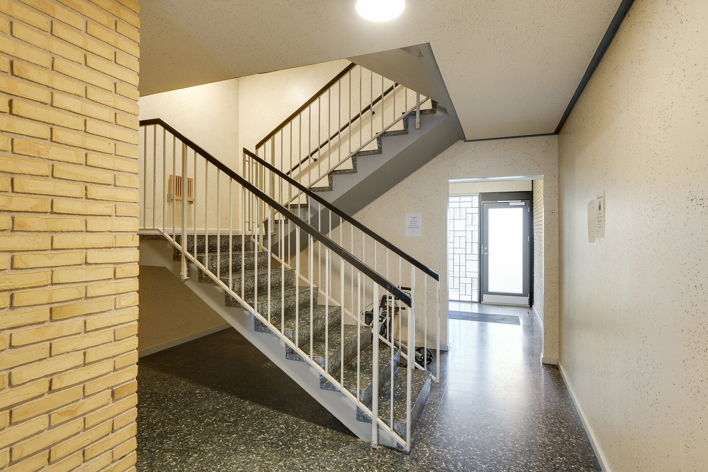 Fremhævet andet billede i fuldskærmstilstand. Billede af Jægerbuen 20, 2. tv., 2635 Ishøj