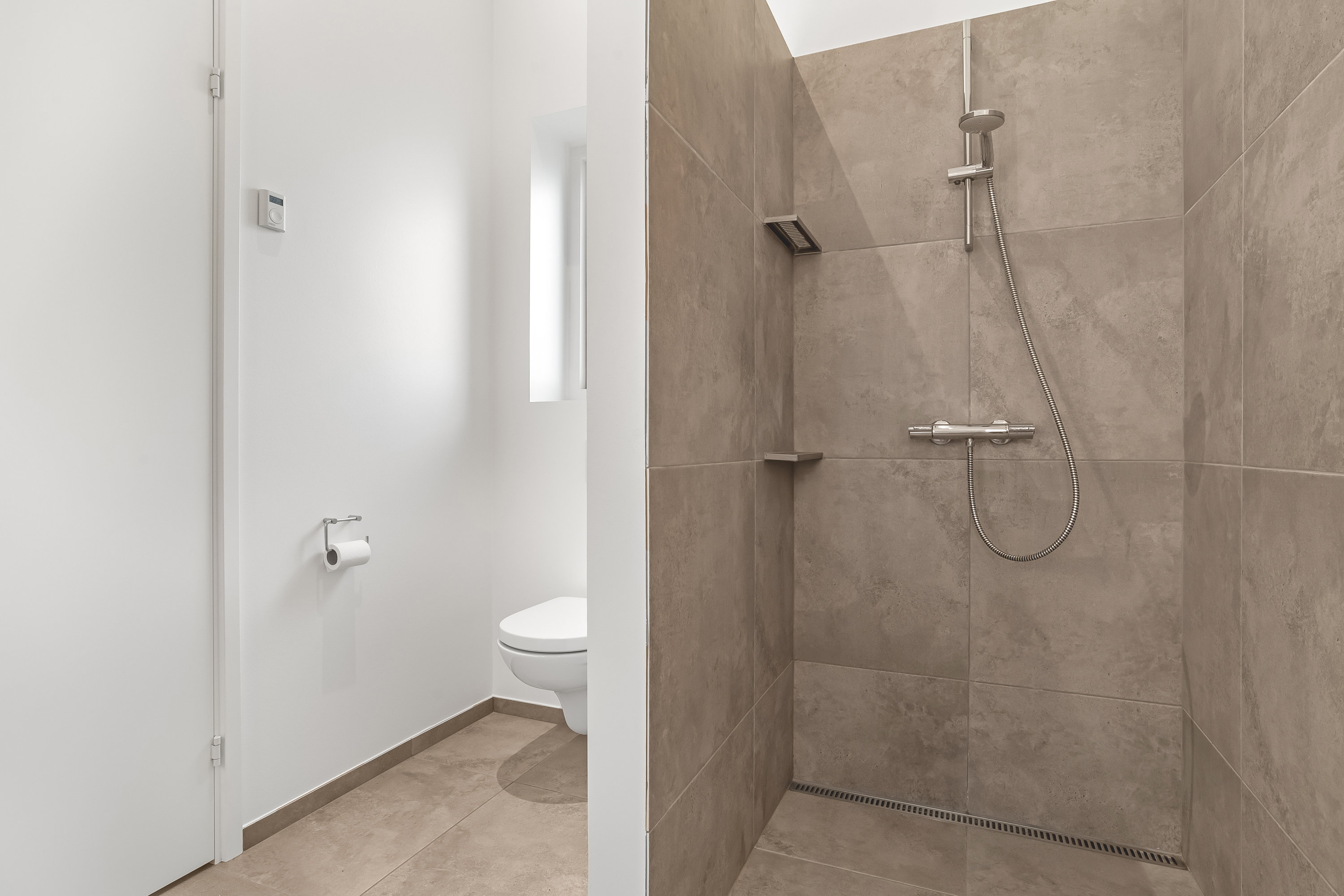 Fremhævet badeværelse billede i fuldskærmstilstand. Billede af Pile Alle 9, 7500 Holstebro