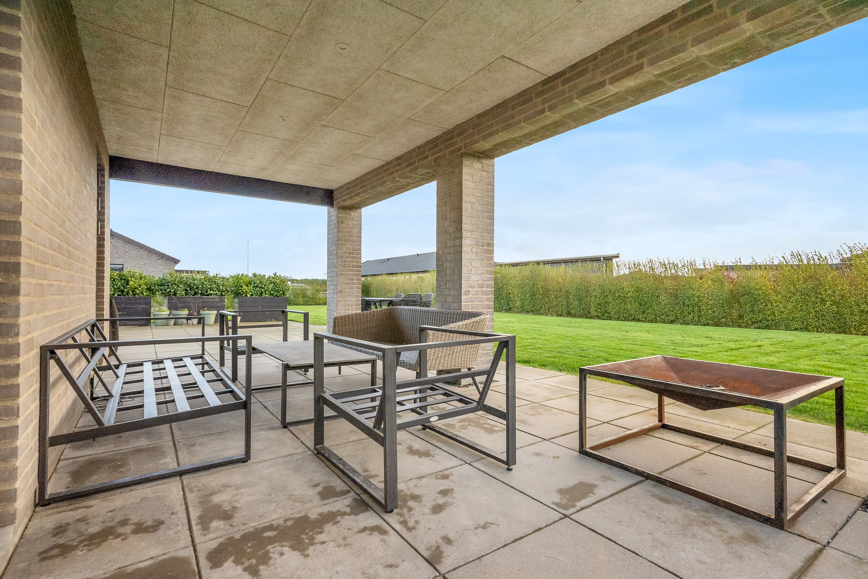 Fremhævet overdækket terrasse billede i fuldskærmstilstand. Billede af Hvalfisken 67, Mejrup, 7500 Holstebro