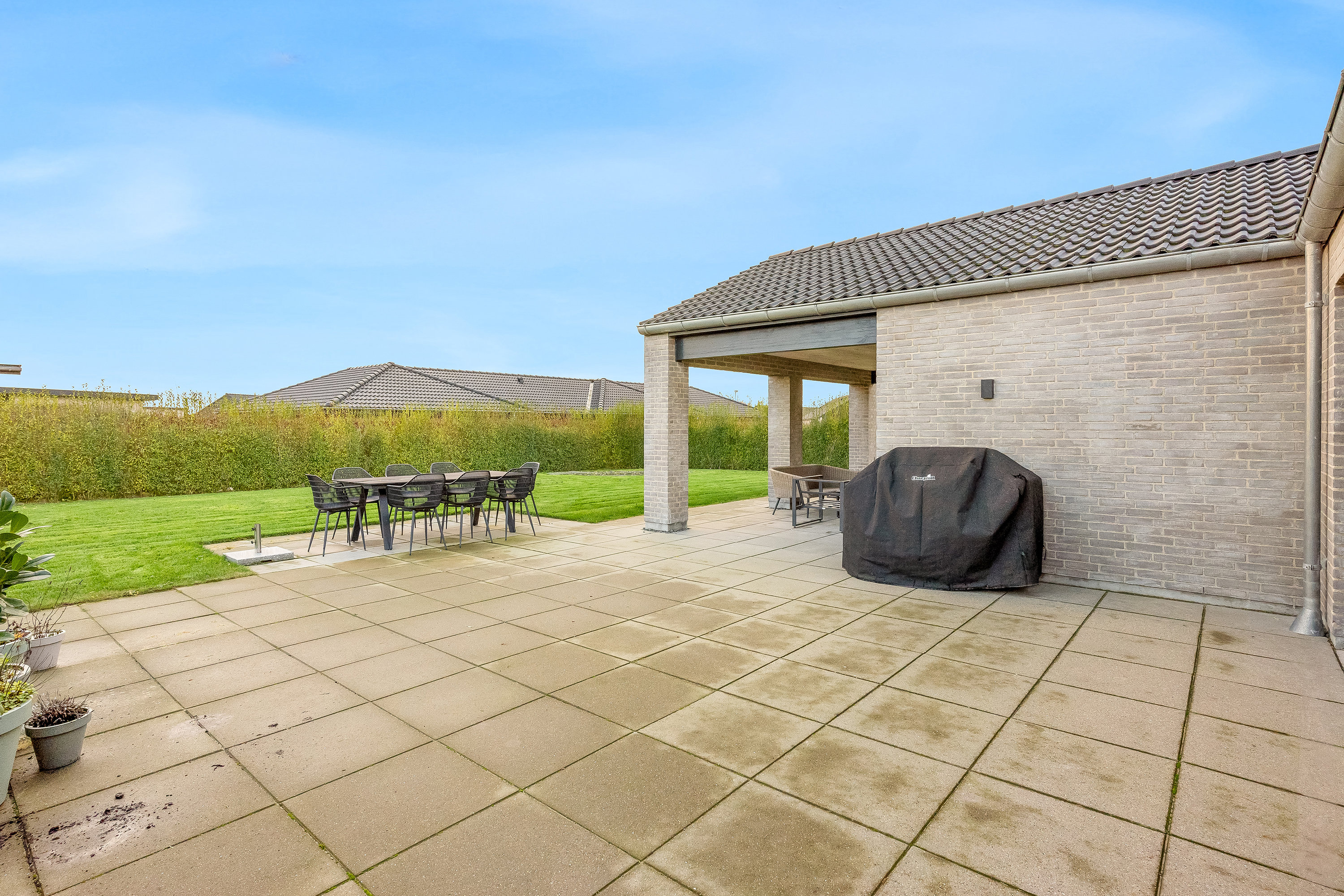 Fremhævet terrasse billede i fuldskærmstilstand. Billede af Hvalfisken 67, Mejrup, 7500 Holstebro