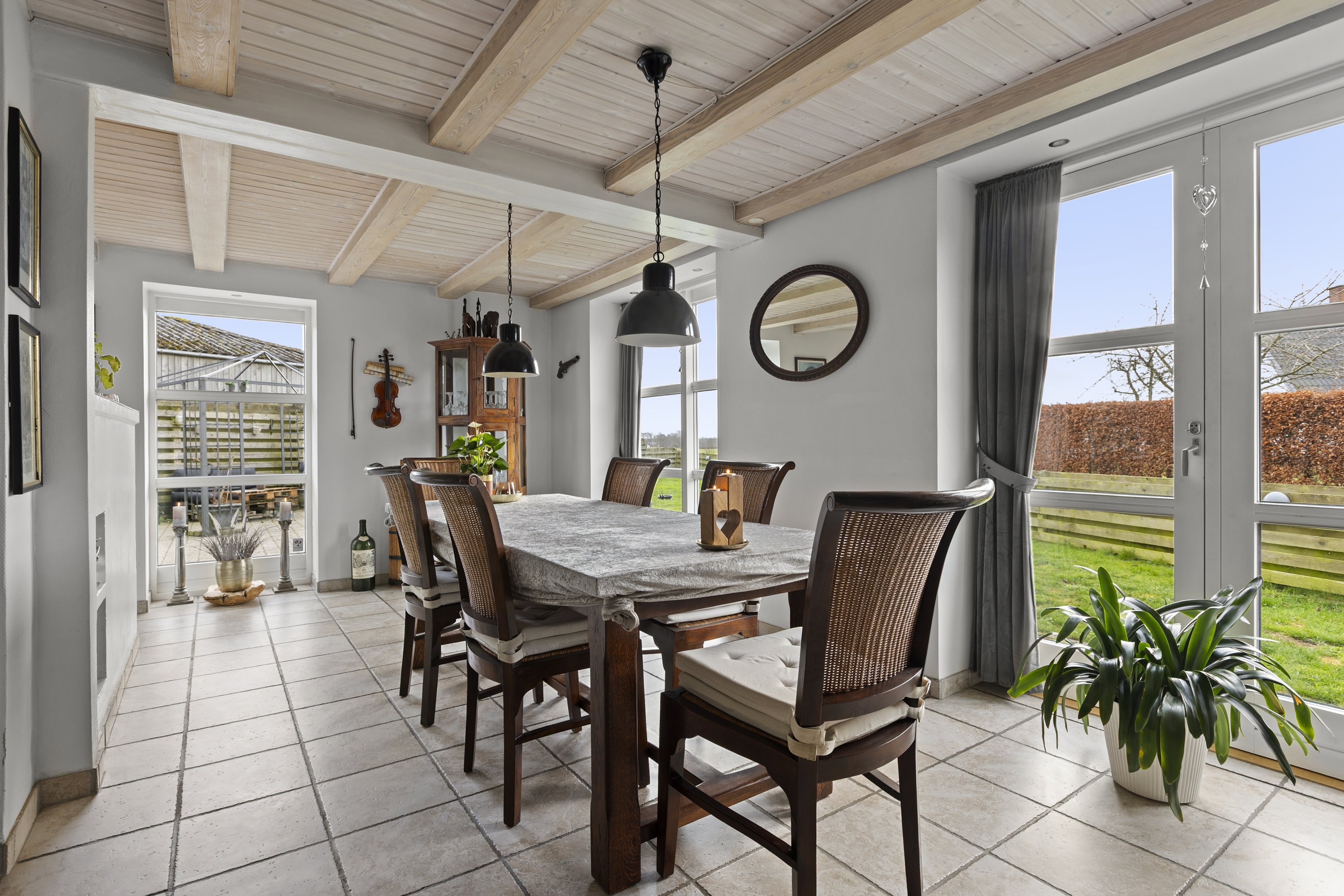 Fremhævet stue billede i fuldskærmstilstand. Billede af Balstrupvej 117, Balstrup, 4100 Ringsted